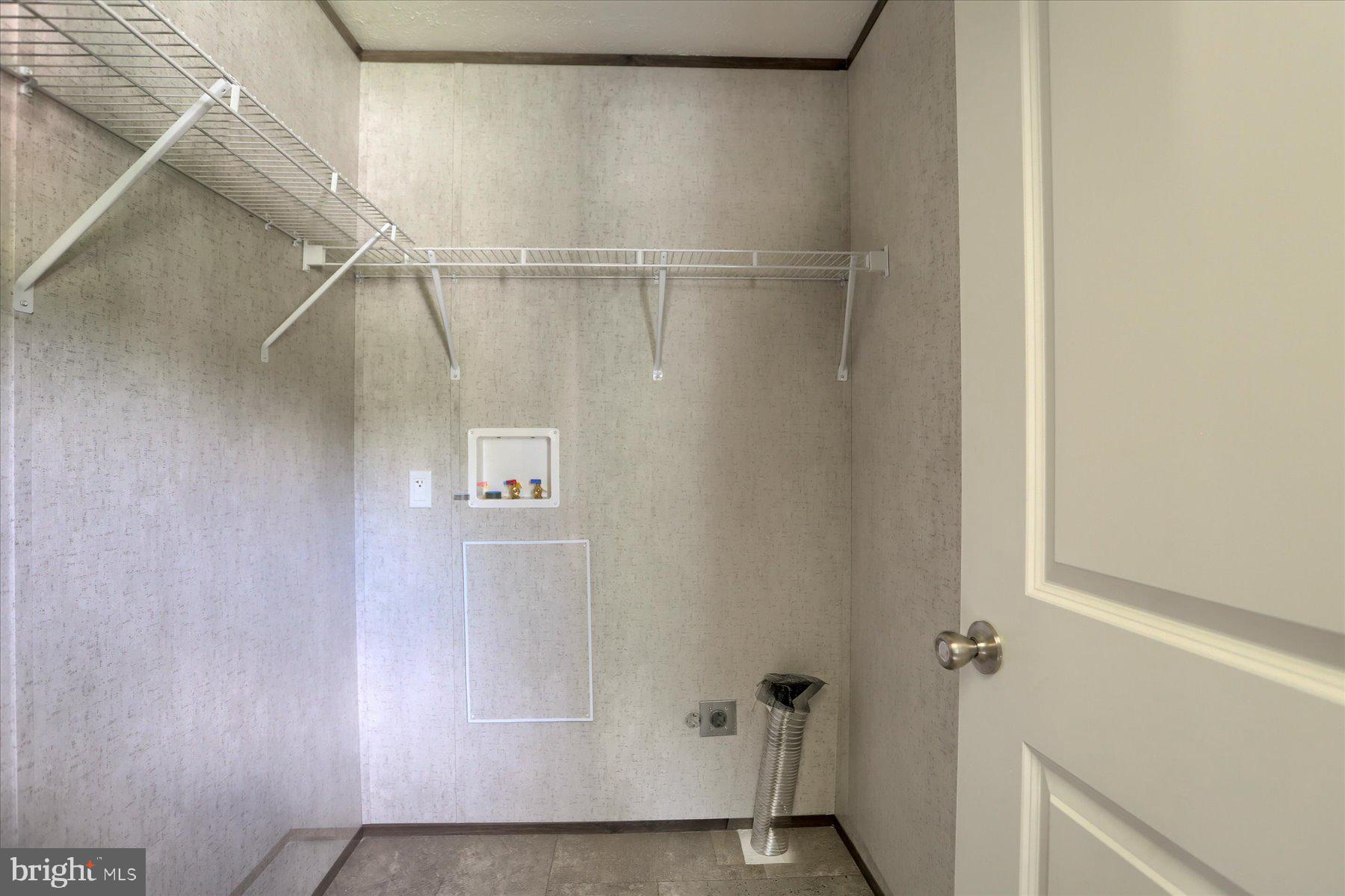 REGENCY WOODS NORTH - Residential