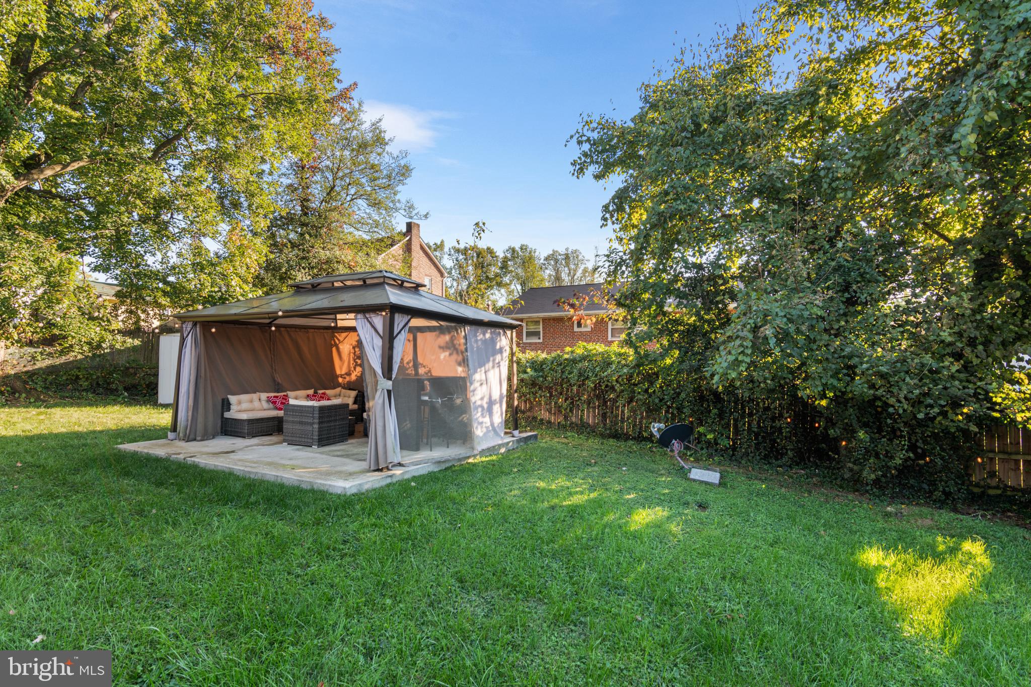 WINDSOR TERRACE - Residential