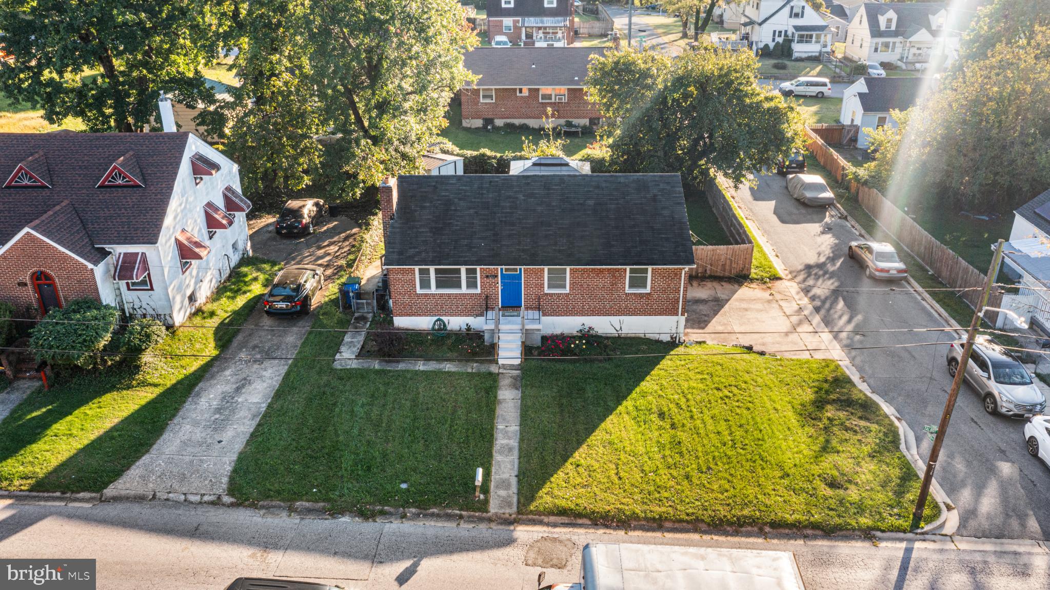 WINDSOR TERRACE - Residential