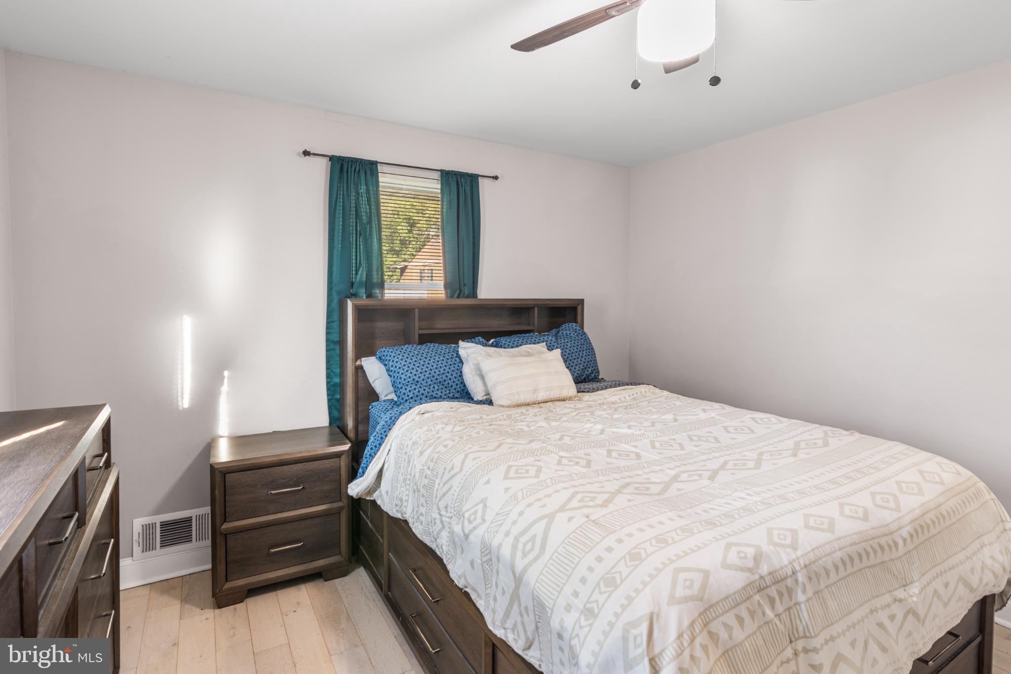 WINDSOR TERRACE - Residential