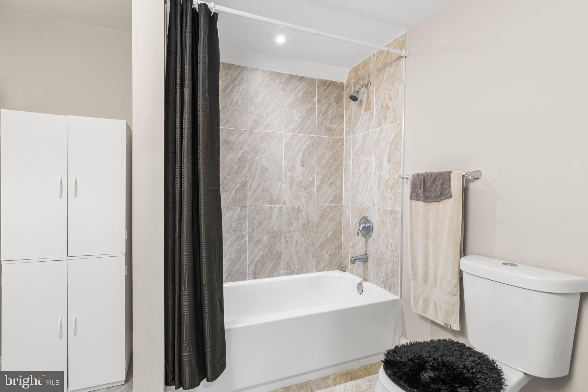 WINDSOR TERRACE - Residential