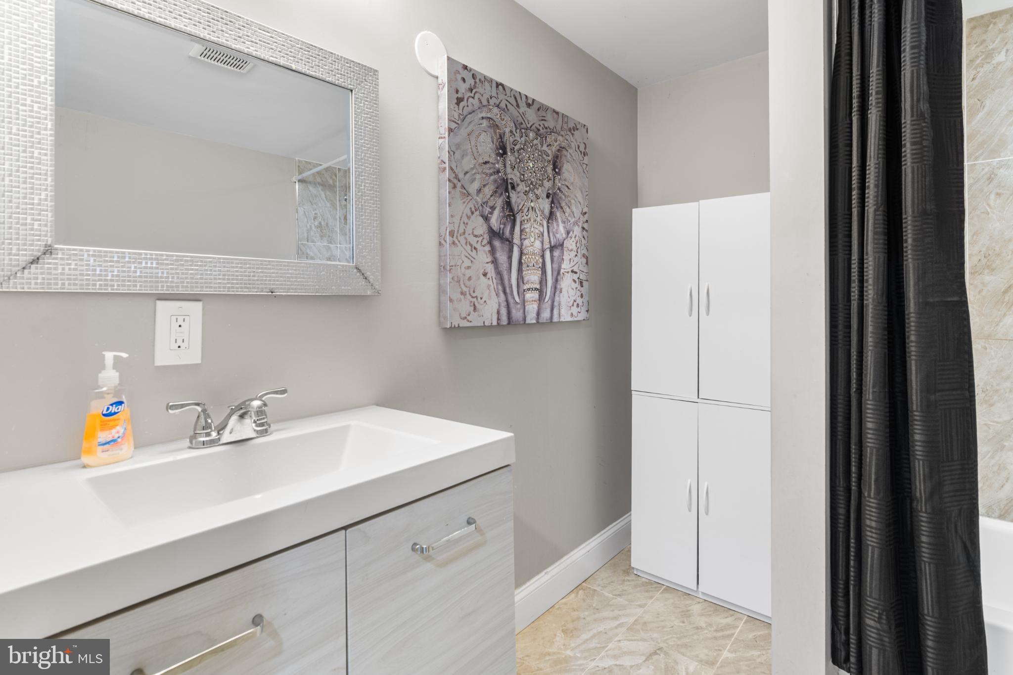 WINDSOR TERRACE - Residential