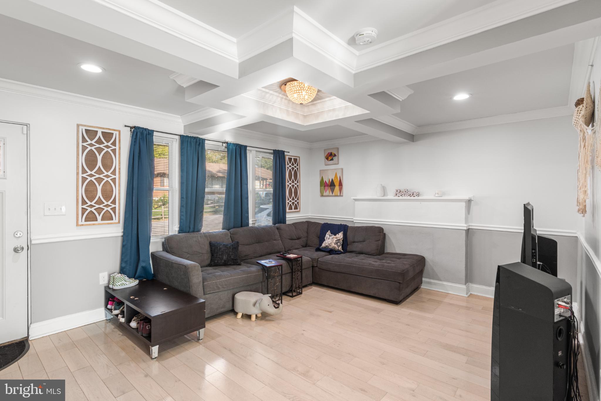 WINDSOR TERRACE - Residential