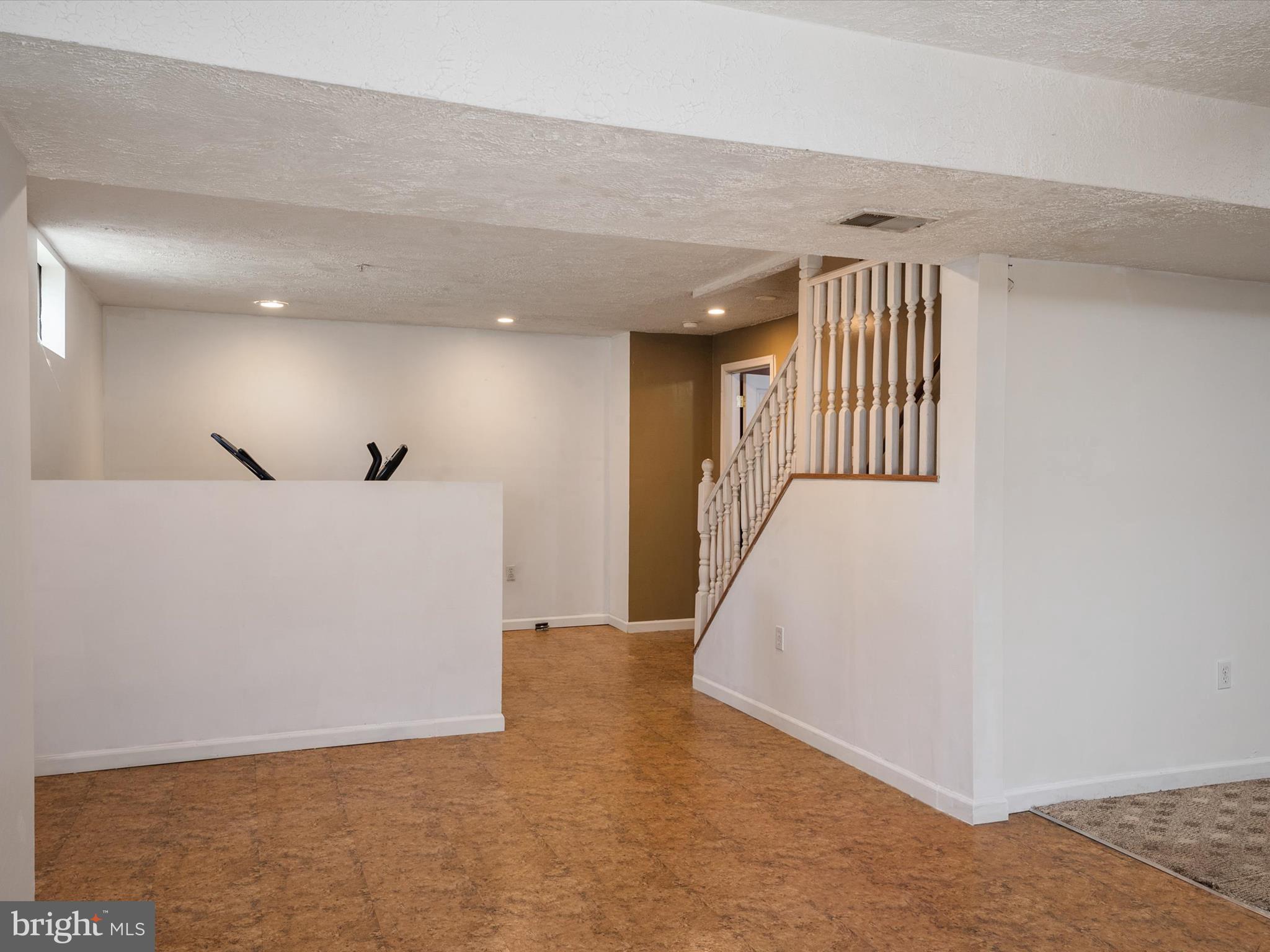 HOLLAWAY ESTATES - Residential