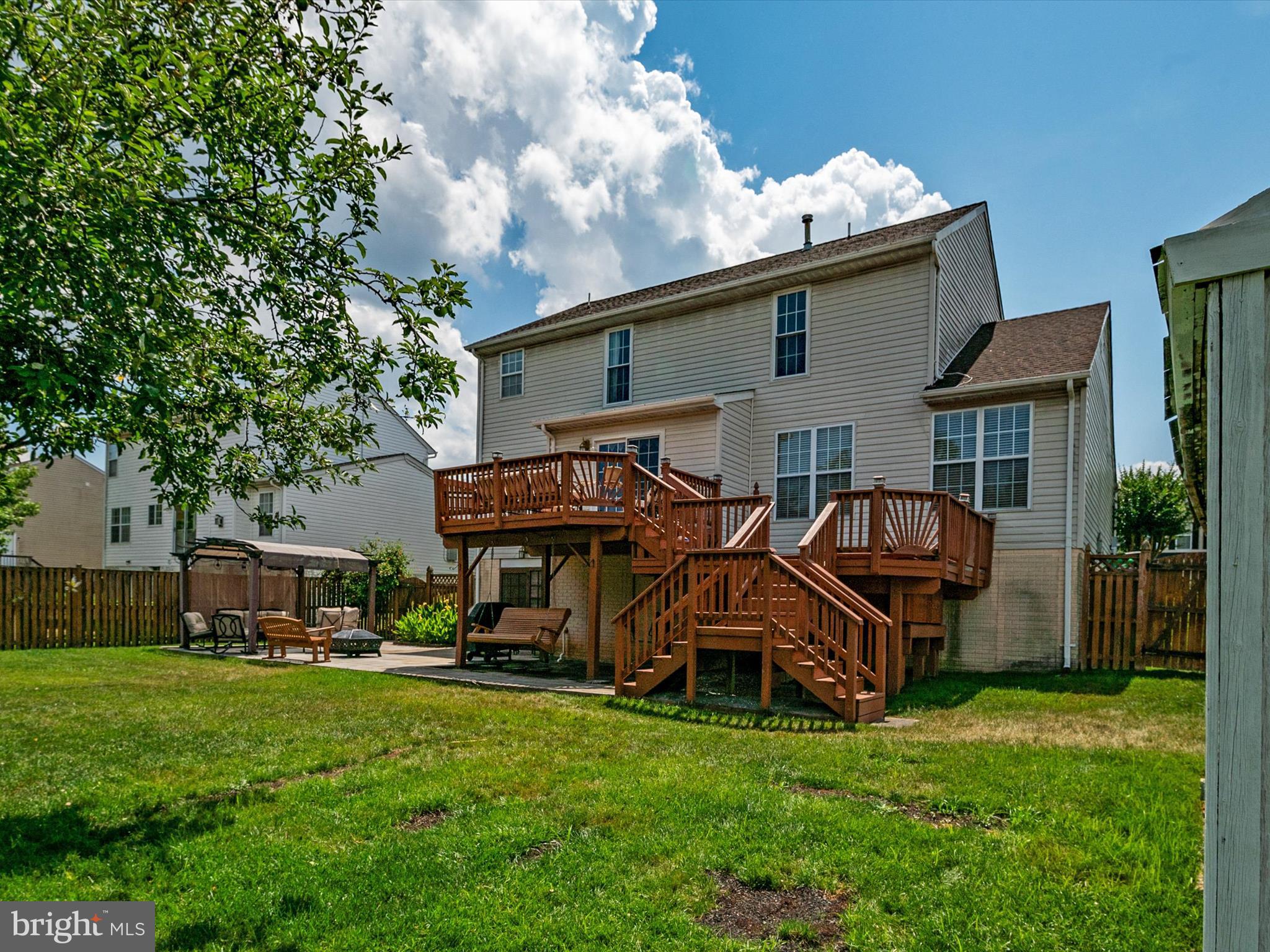 HOLLAWAY ESTATES - Residential