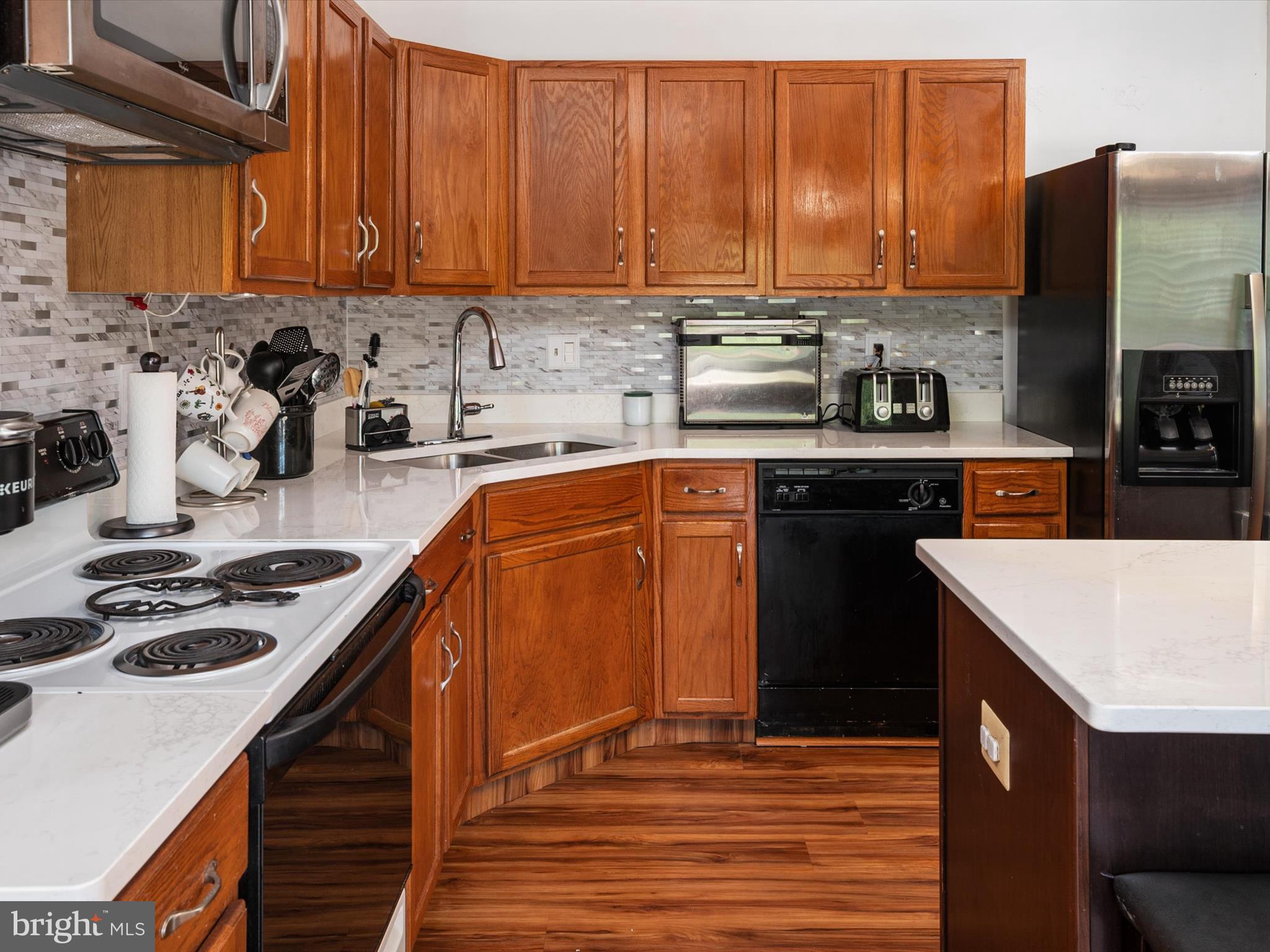 HOLLAWAY ESTATES - Residential