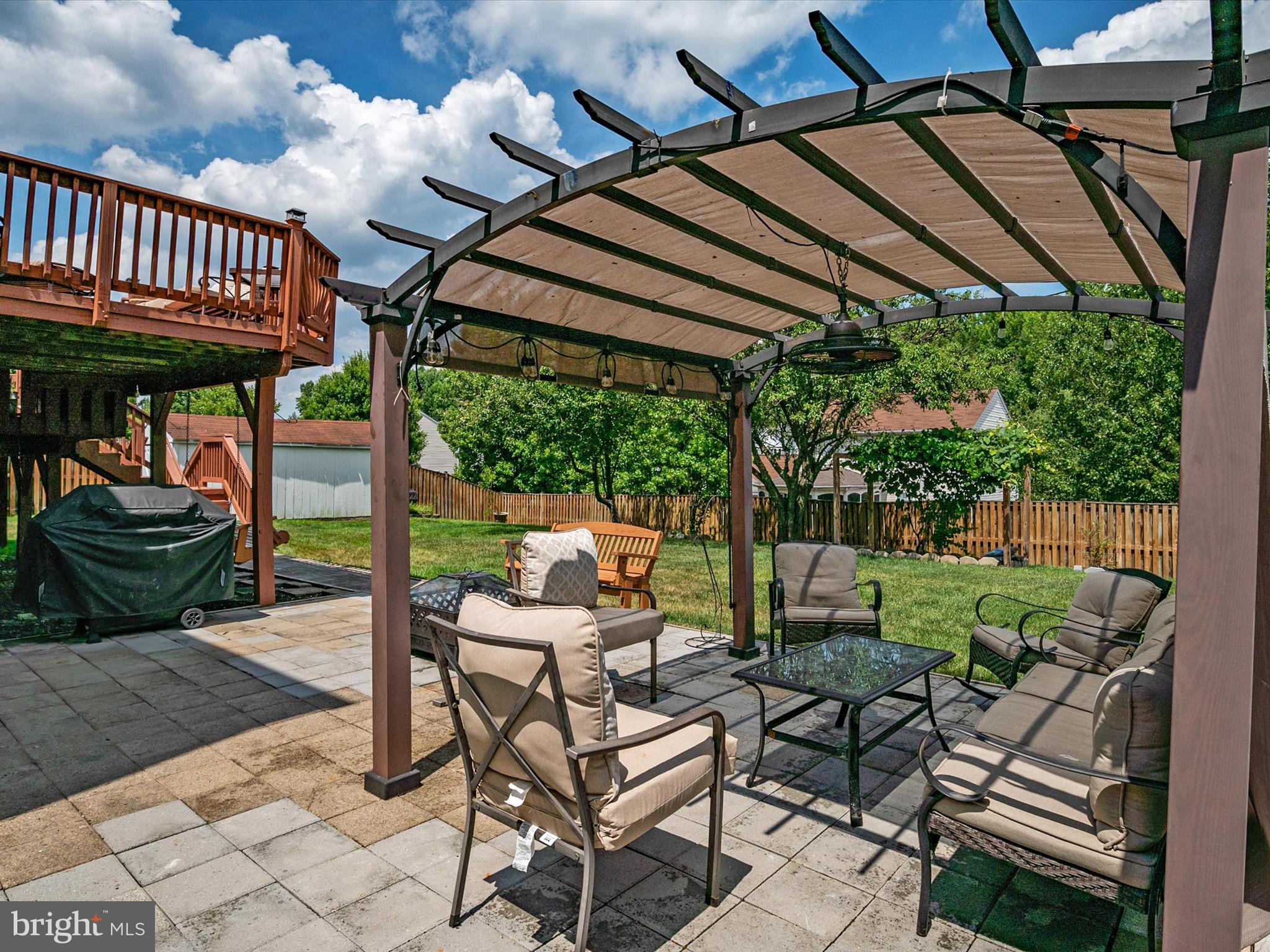 HOLLAWAY ESTATES - Residential