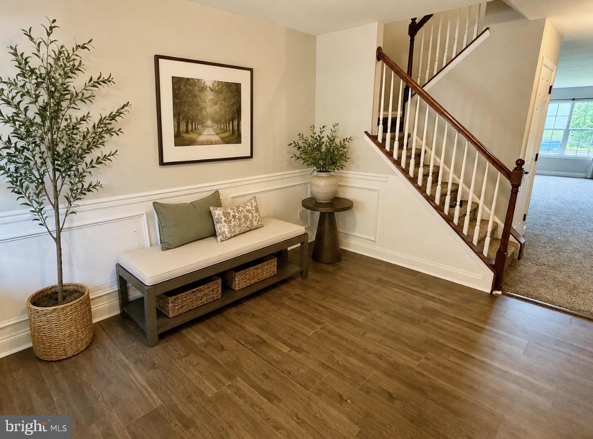 MEWS AT BAILEY STATION - Residential