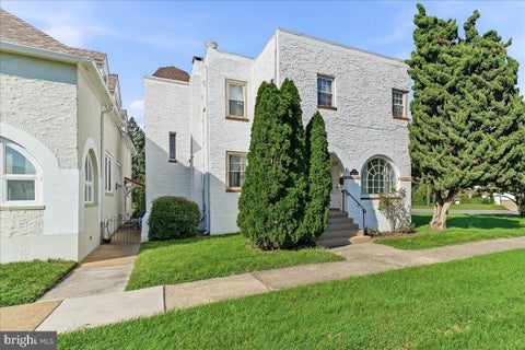 Homes For Sale - 12 Corinne Court<br/> WILMINGTON, DE 19809