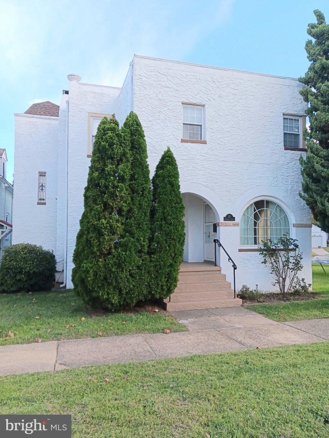 12 CORINNE COURT
