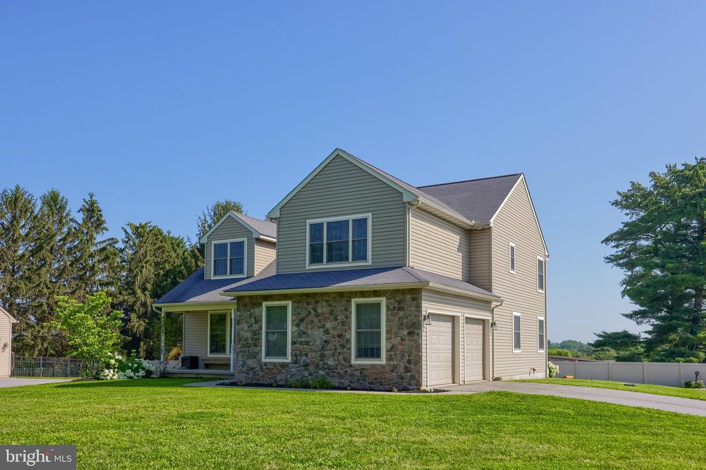 Photo of 631 Owl Hill Road, LITITZ, PA 17543 (MLS # PALA2072042)