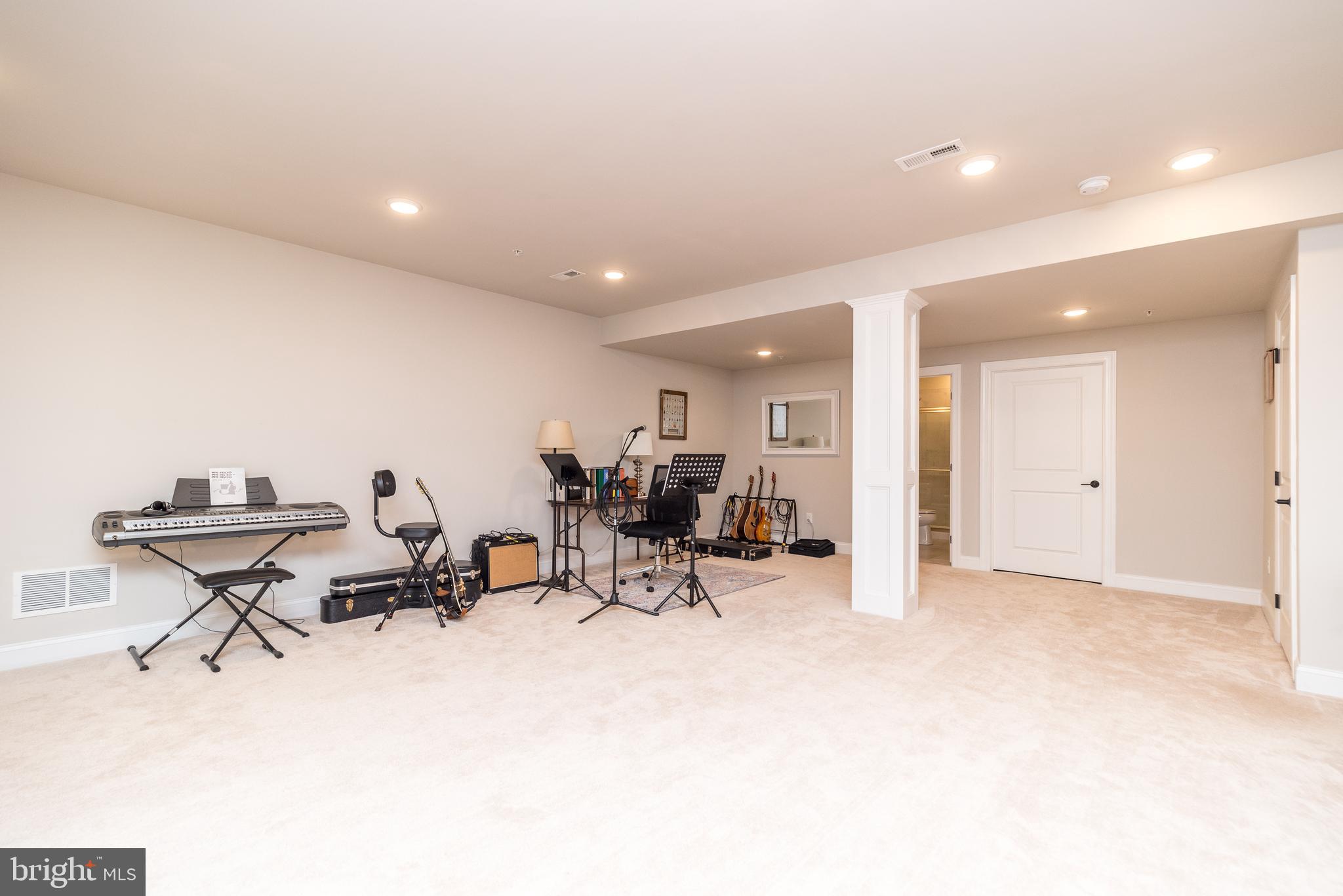 WARWICK MILL - Residential