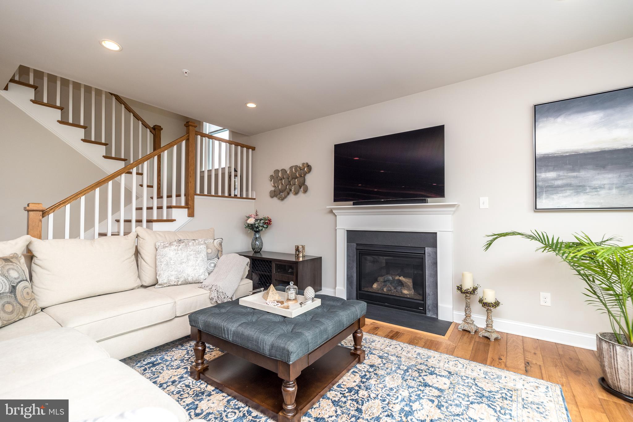 WARWICK MILL - Residential