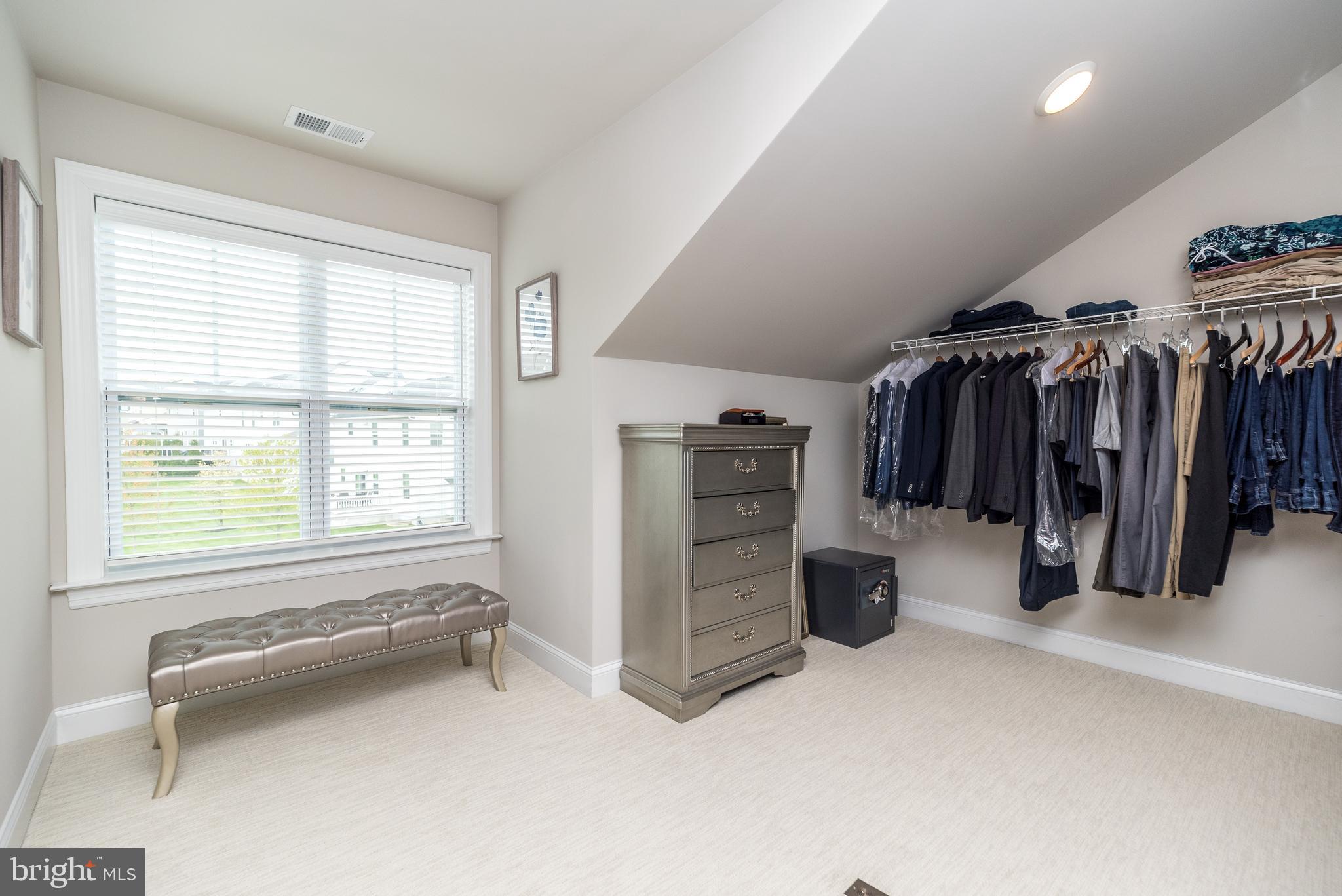 WARWICK MILL - Residential