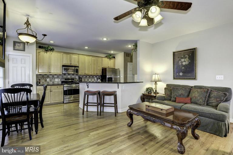 CHANCERY SQUARE - Residential Lease