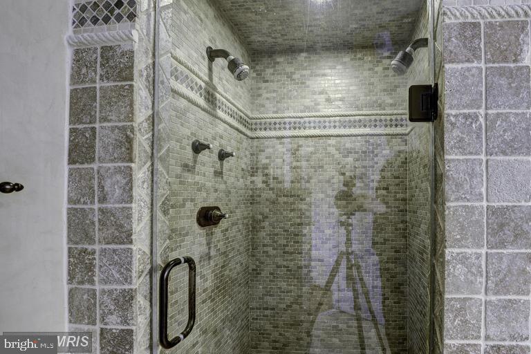 CHANCERY SQUARE - Residential Lease