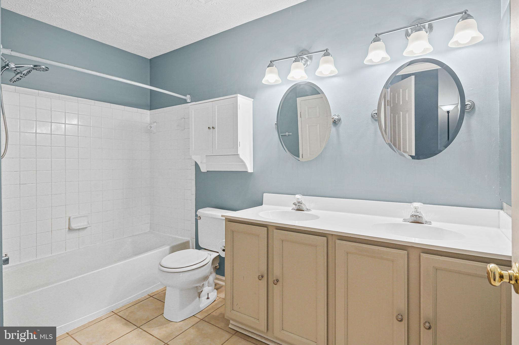 CHESTNUT HILL COVE - Residential