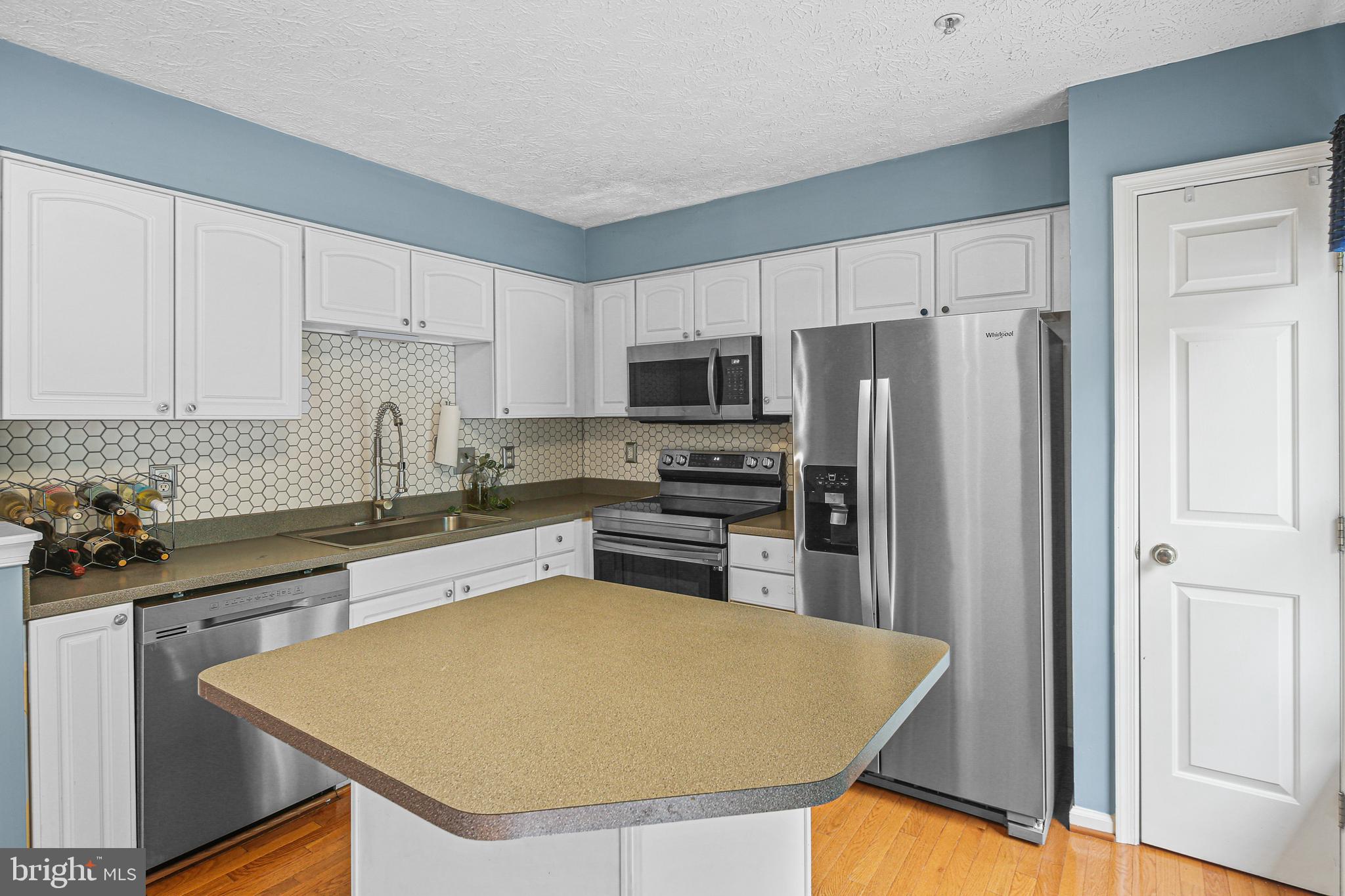 CHESTNUT HILL COVE - Residential