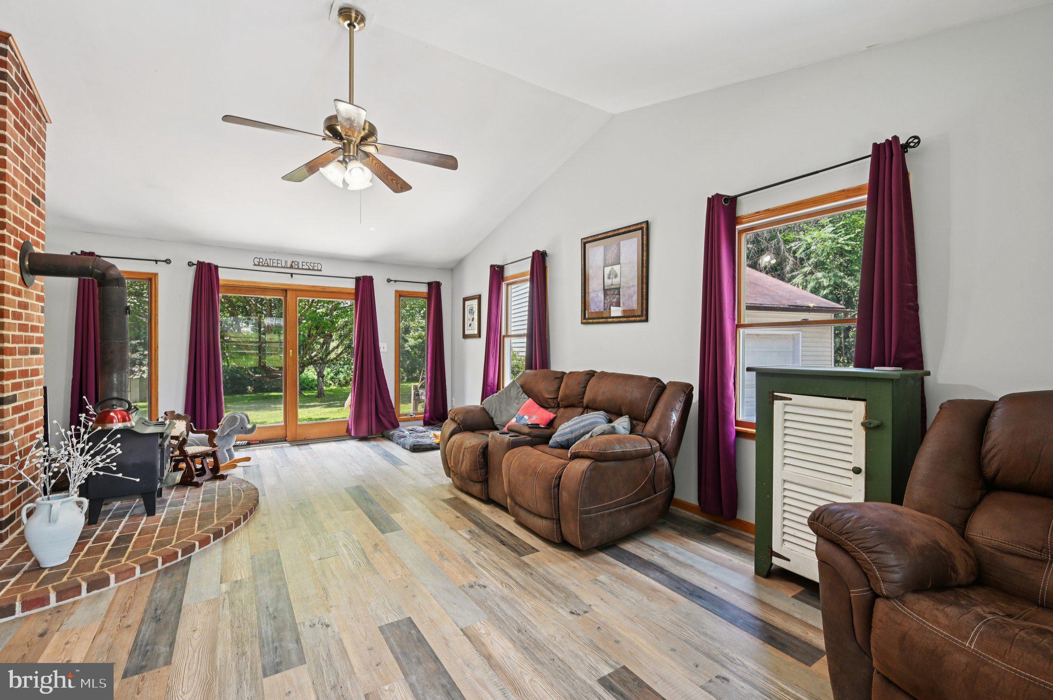5164 PERRY ROAD