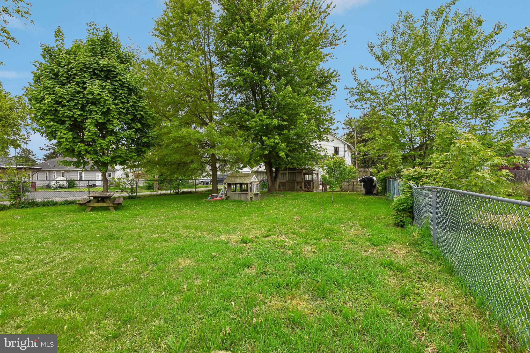 ABERDEEN HILLS - Residential