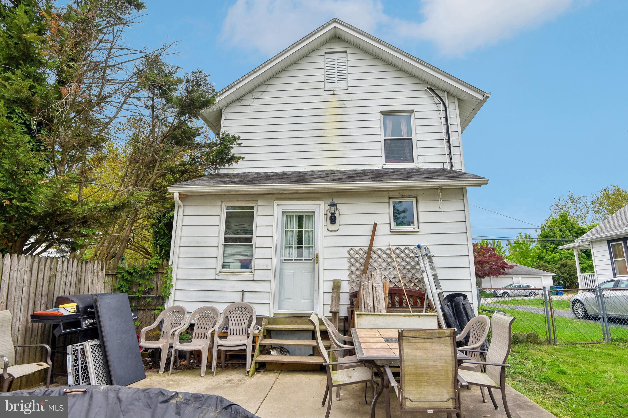 ABERDEEN HILLS - Residential