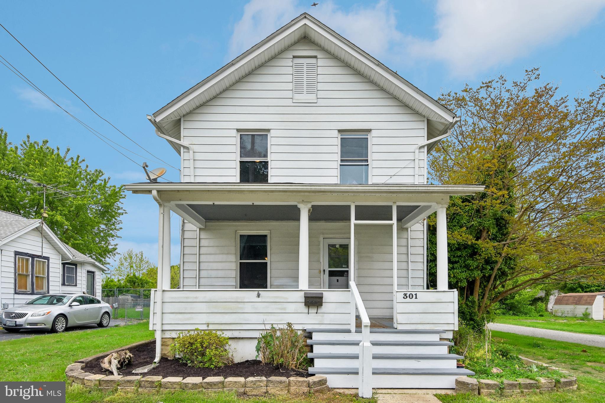 ABERDEEN HILLS - Residential