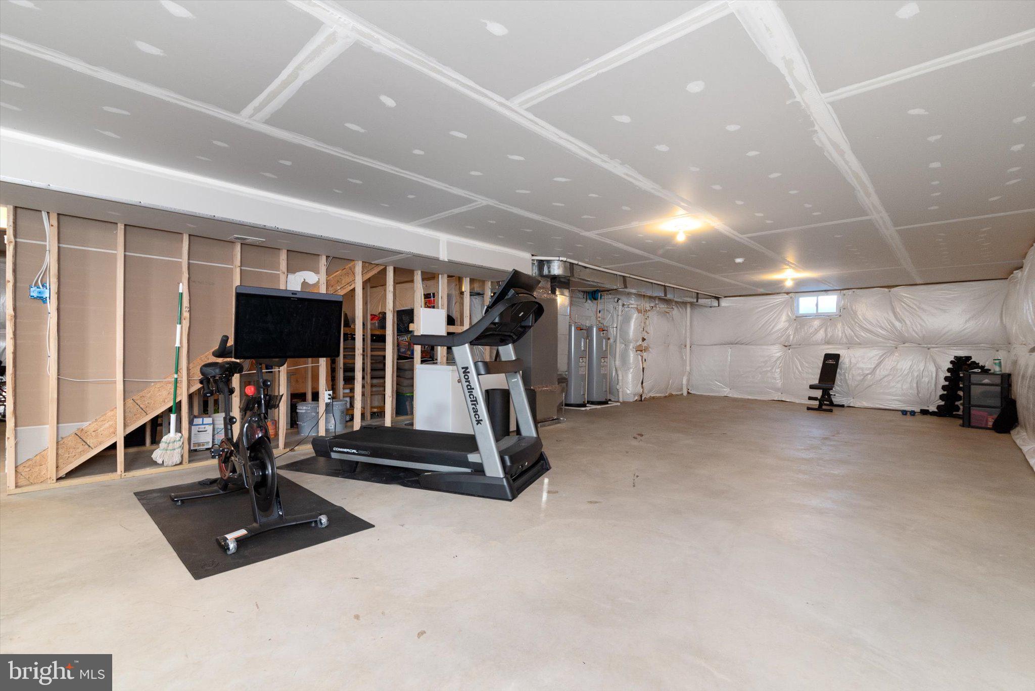 SPRINGDALE FARM - Residential