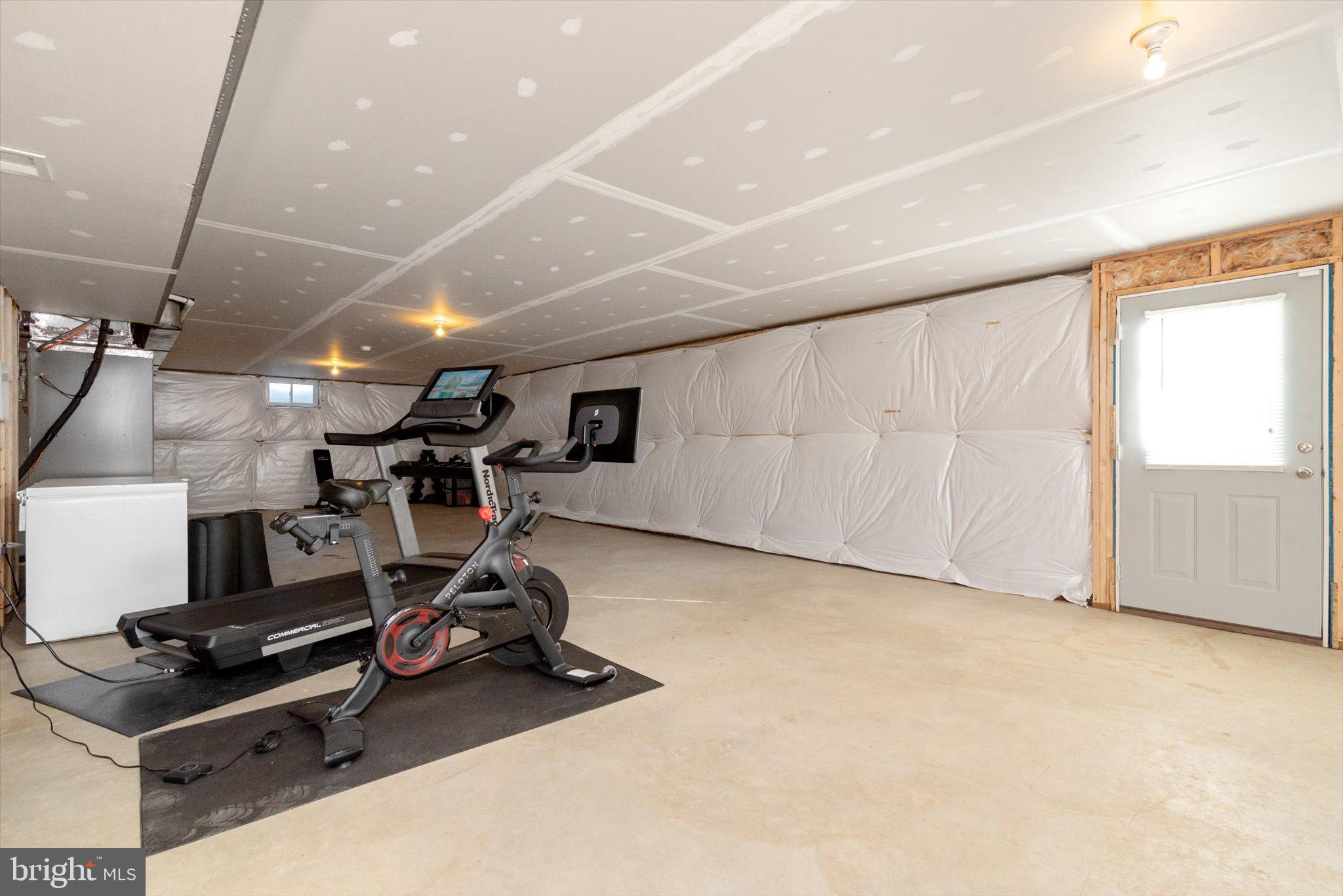 SPRINGDALE FARM - Residential