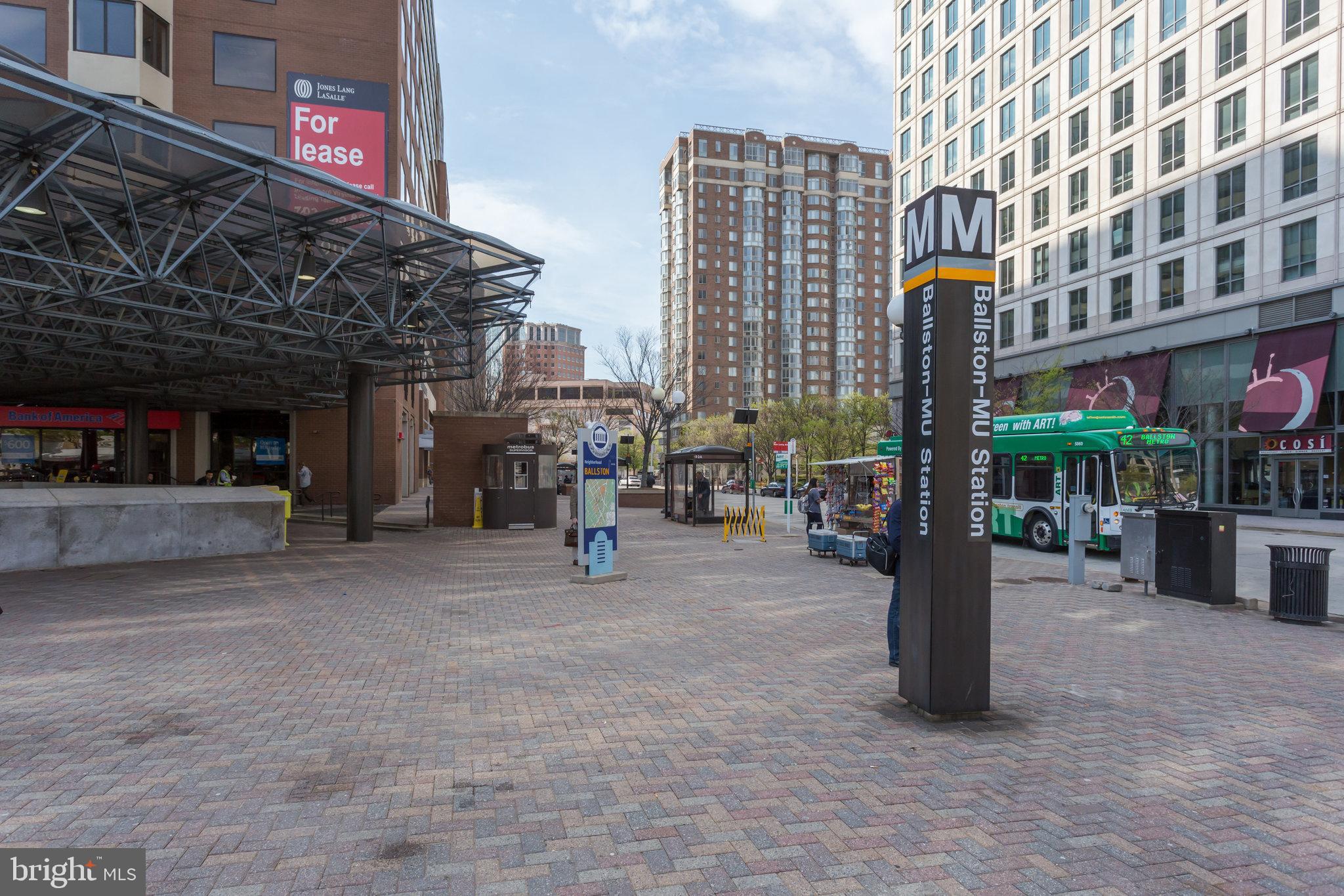 EASTVIEW AT BALLSTON METRO - Residential Lease
