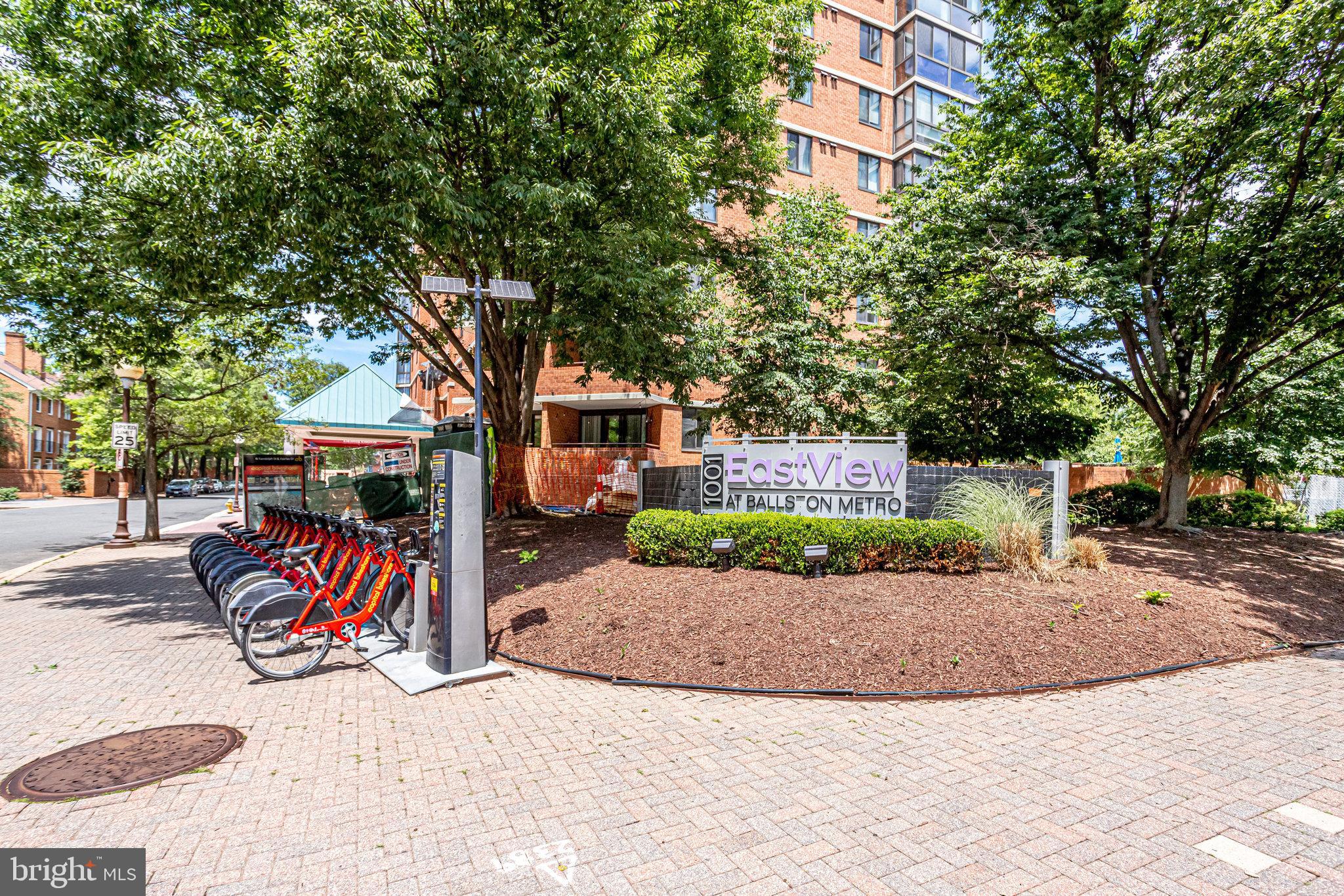 EASTVIEW AT BALLSTON METRO - Residential Lease