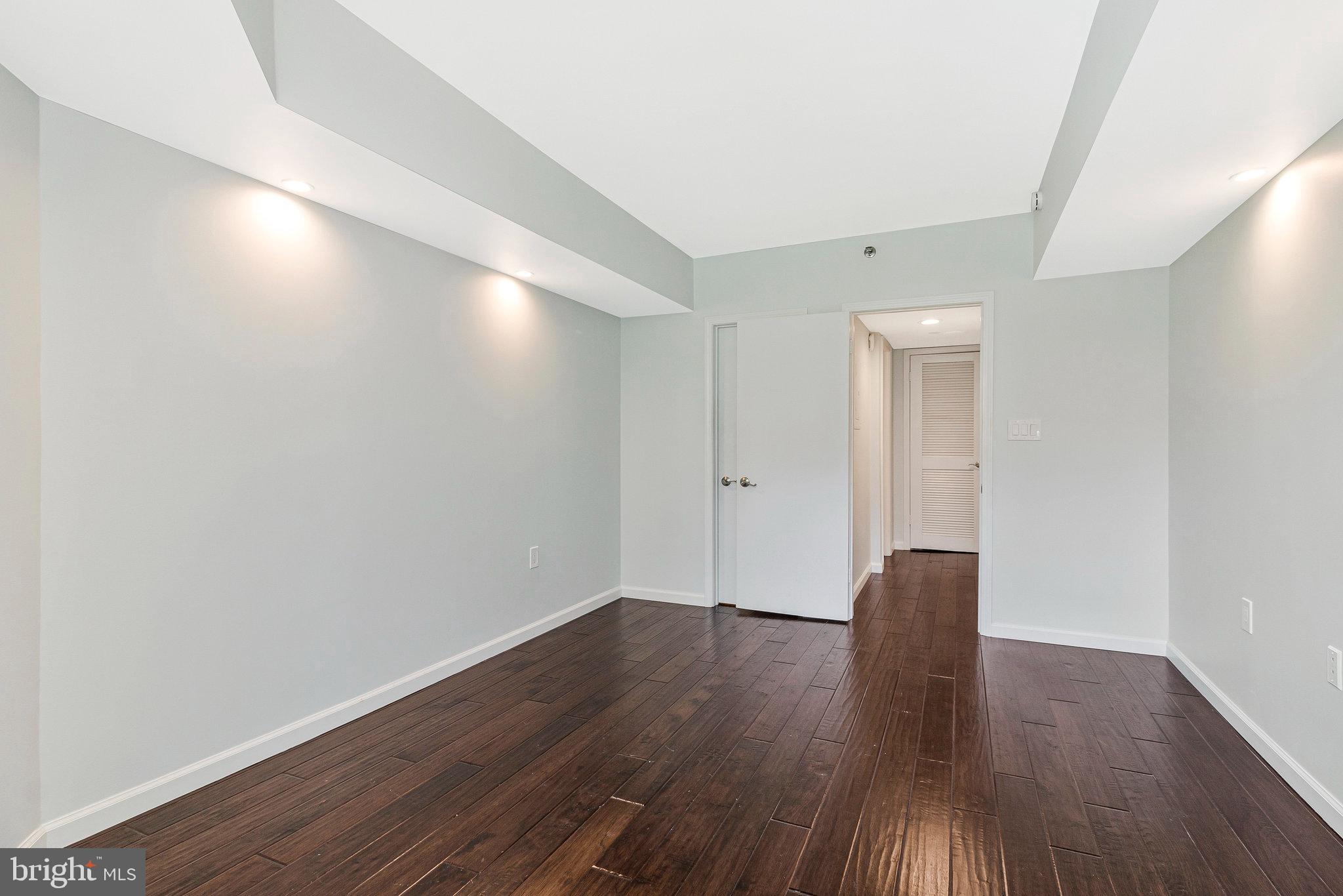 EASTVIEW AT BALLSTON METRO - Residential Lease