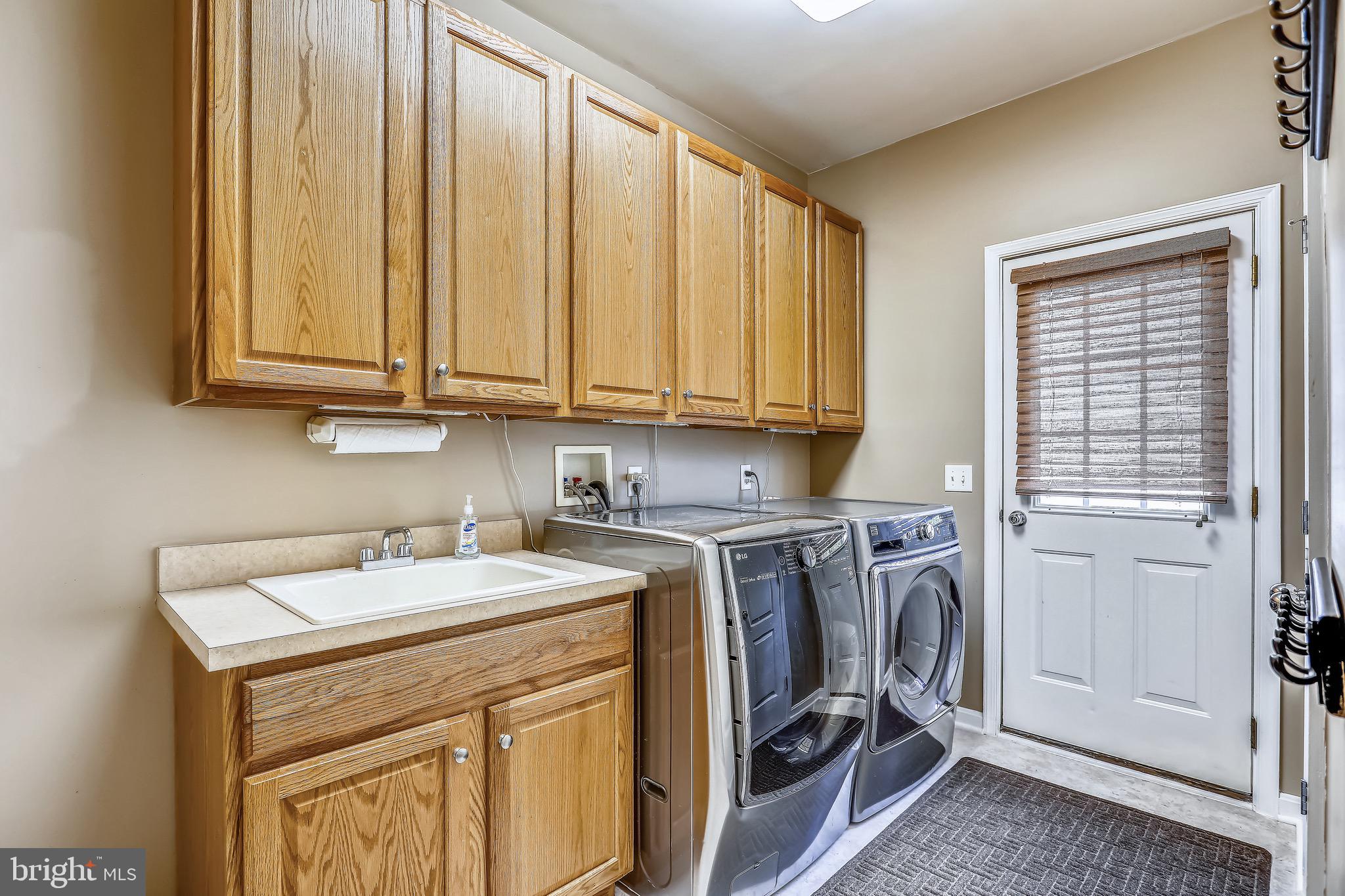 COKESBURY MANOR - Residential