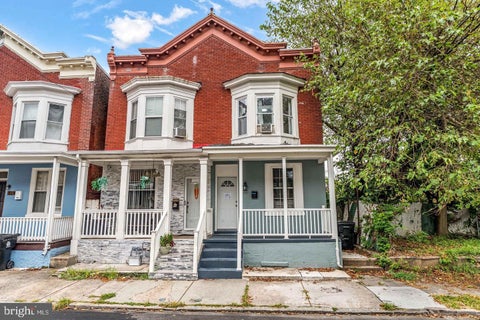 Townhouse For Sale - 630 Ross Street<br/> HARRISBURG, PA 17110