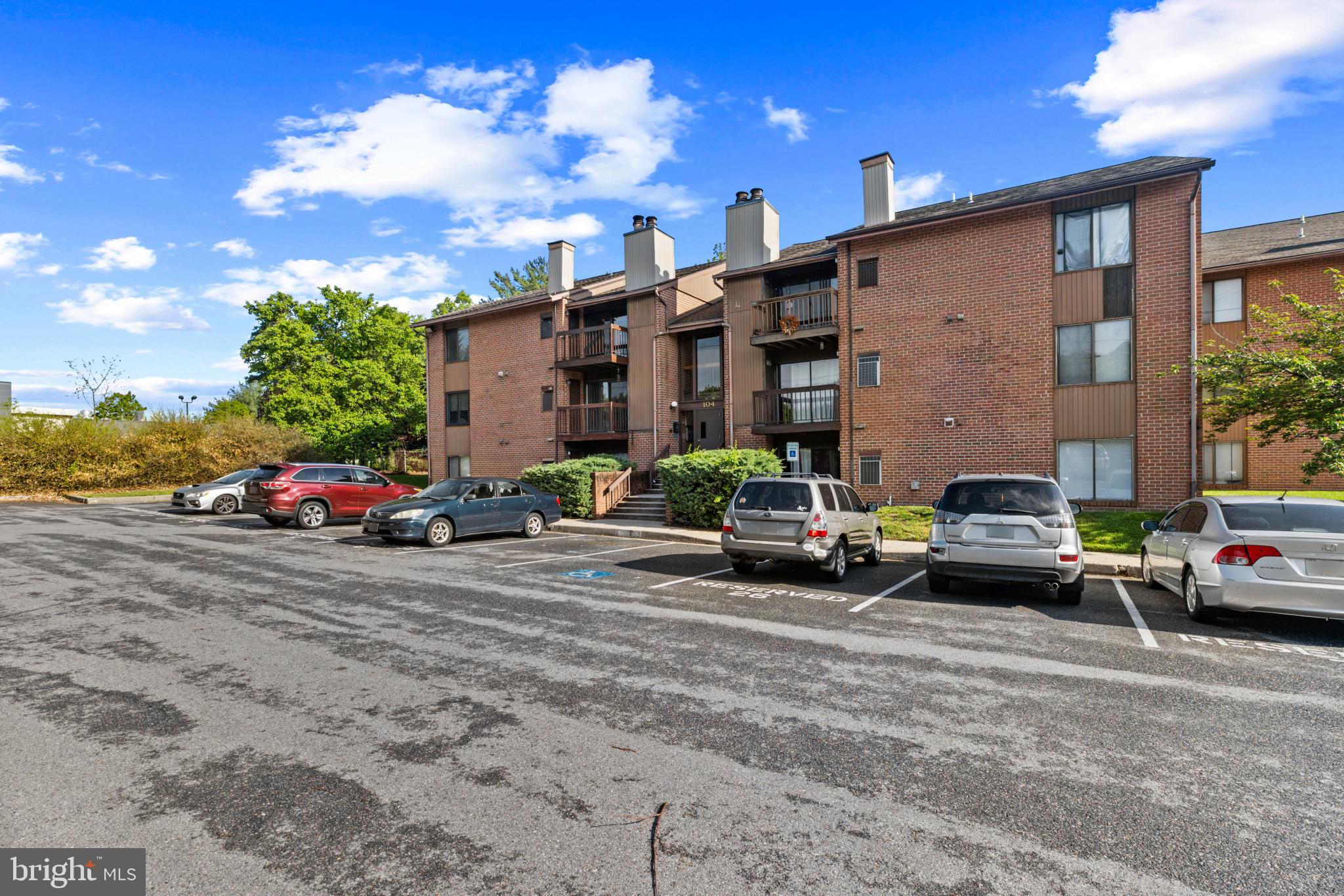 104 MOUNTAIN ROAD 3A