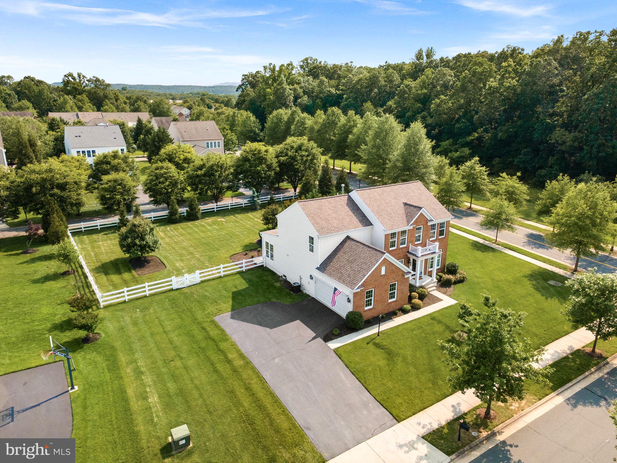 41311 SILVERSIDE DRIVE
