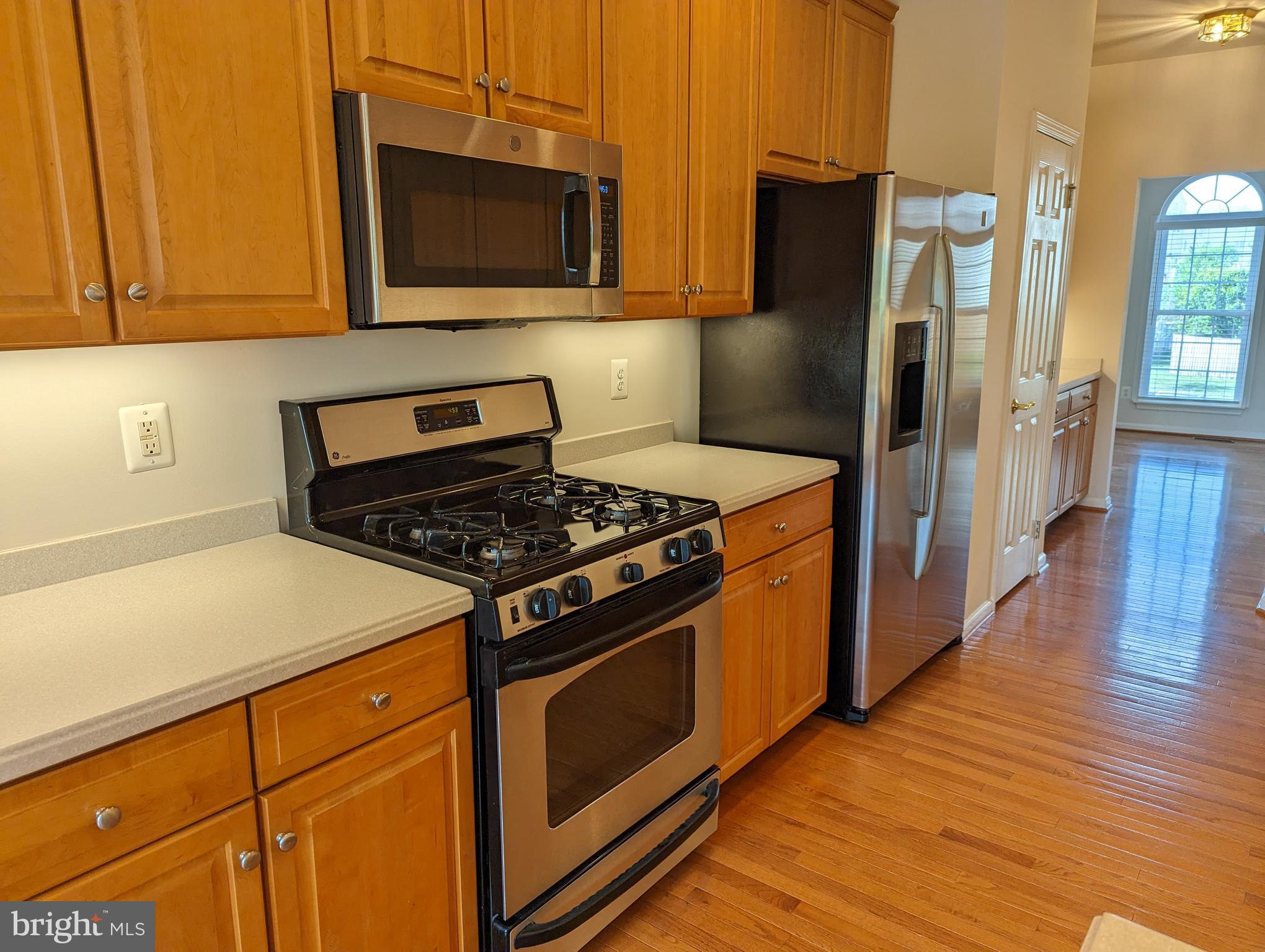 LOUDOUN VALLEY ESTATES - Residential Lease