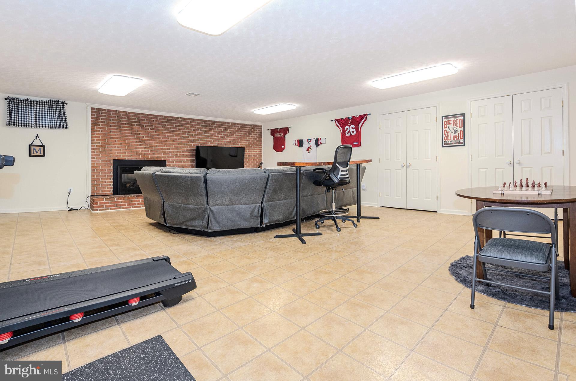 COLLINGTON - Residential