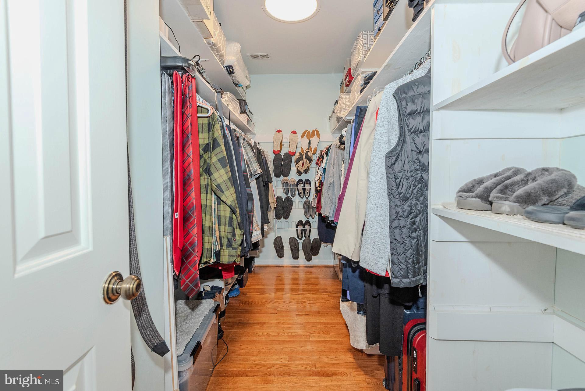 COLLINGTON - Residential