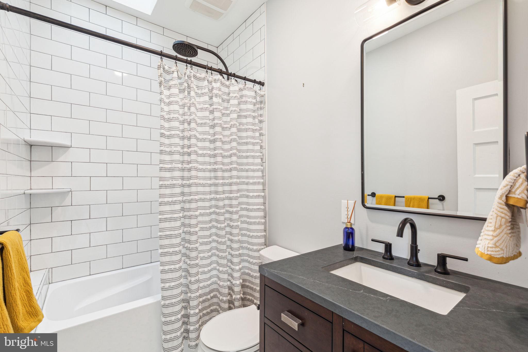 EAST PASSYUNK CROSSING - Residential