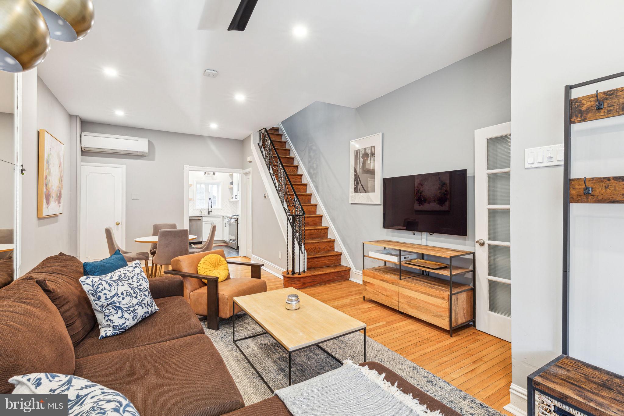 EAST PASSYUNK CROSSING - Residential