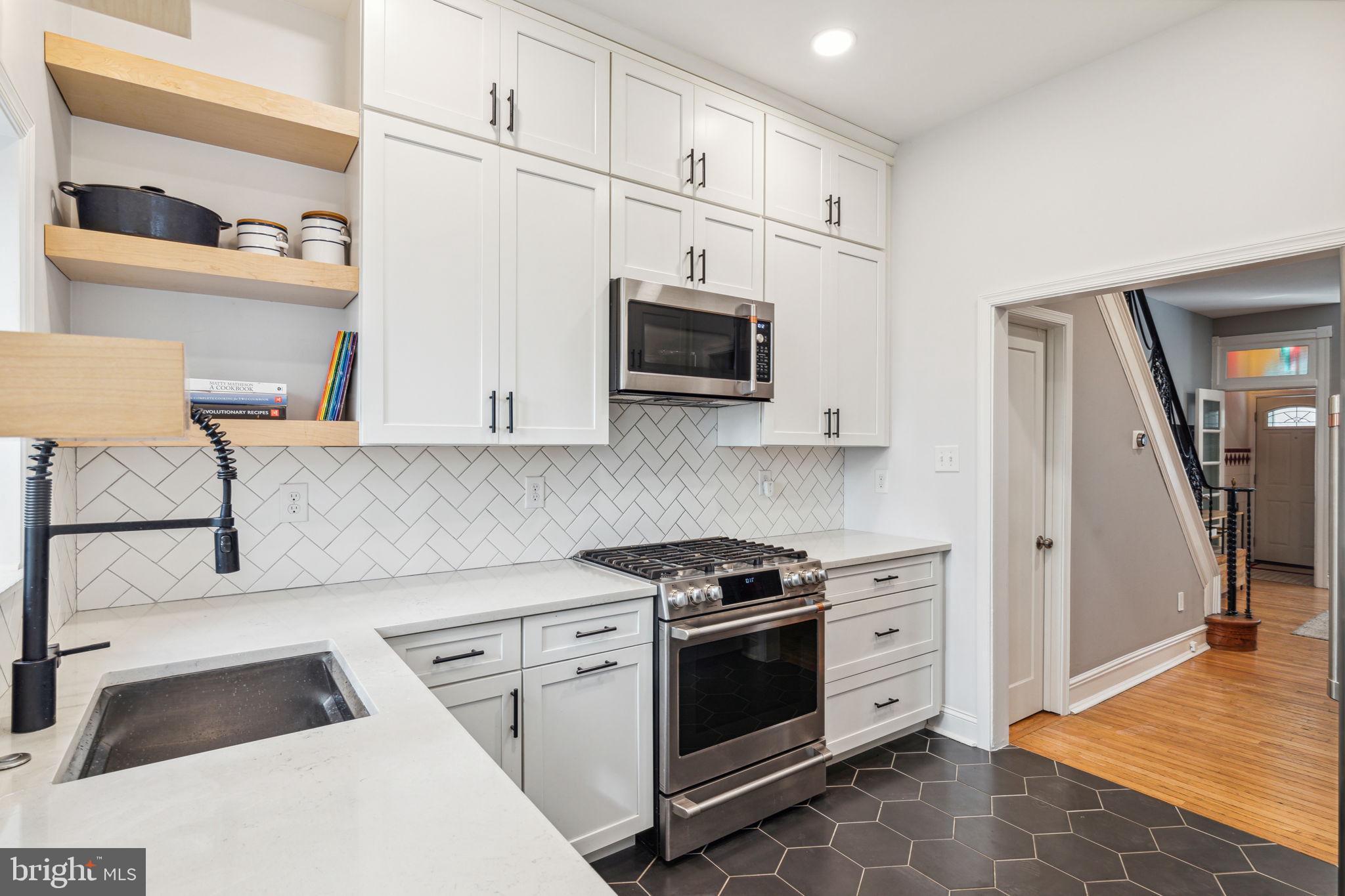 EAST PASSYUNK CROSSING - Residential