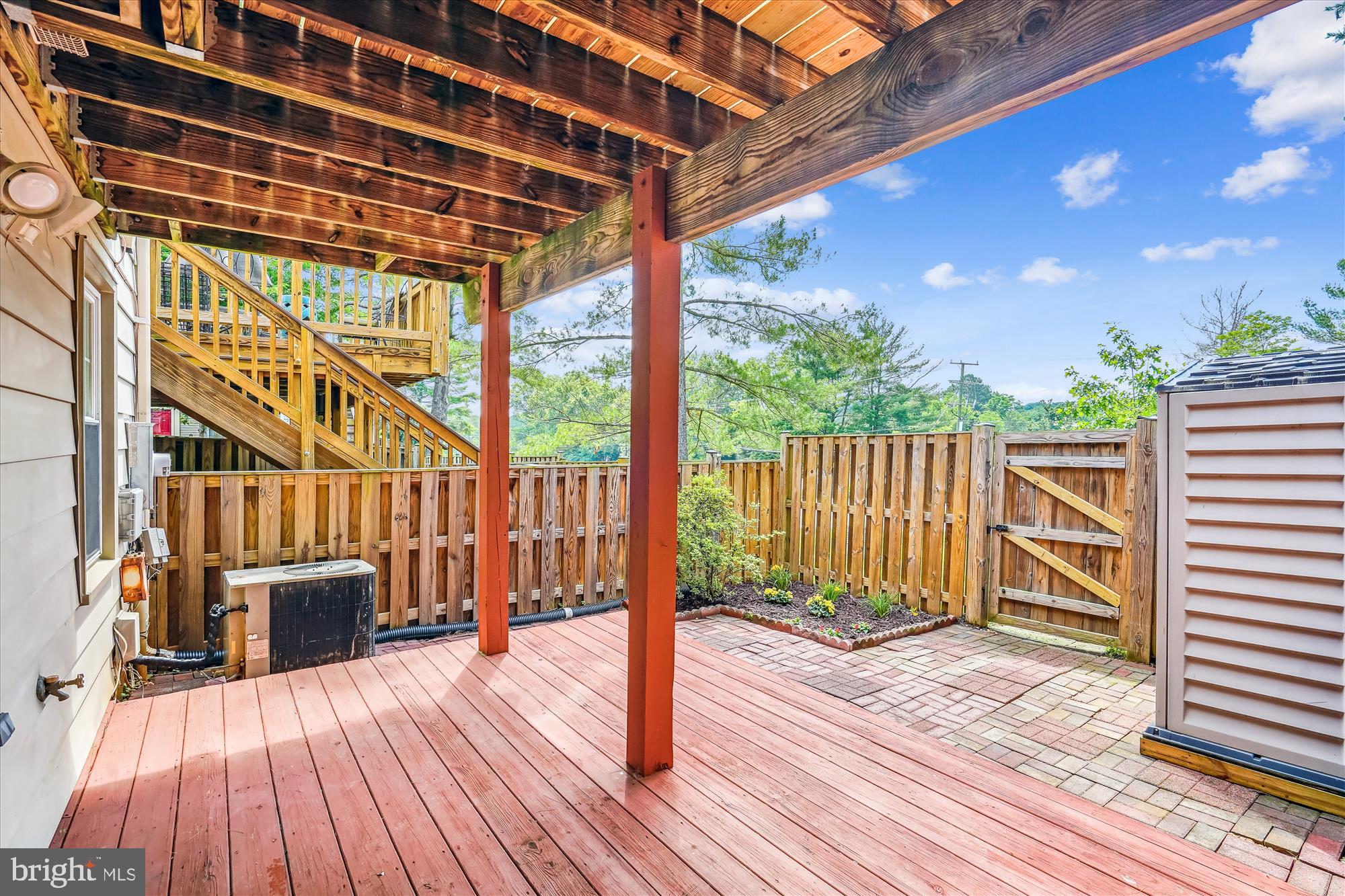 THE VILLAGE PARK - Residential