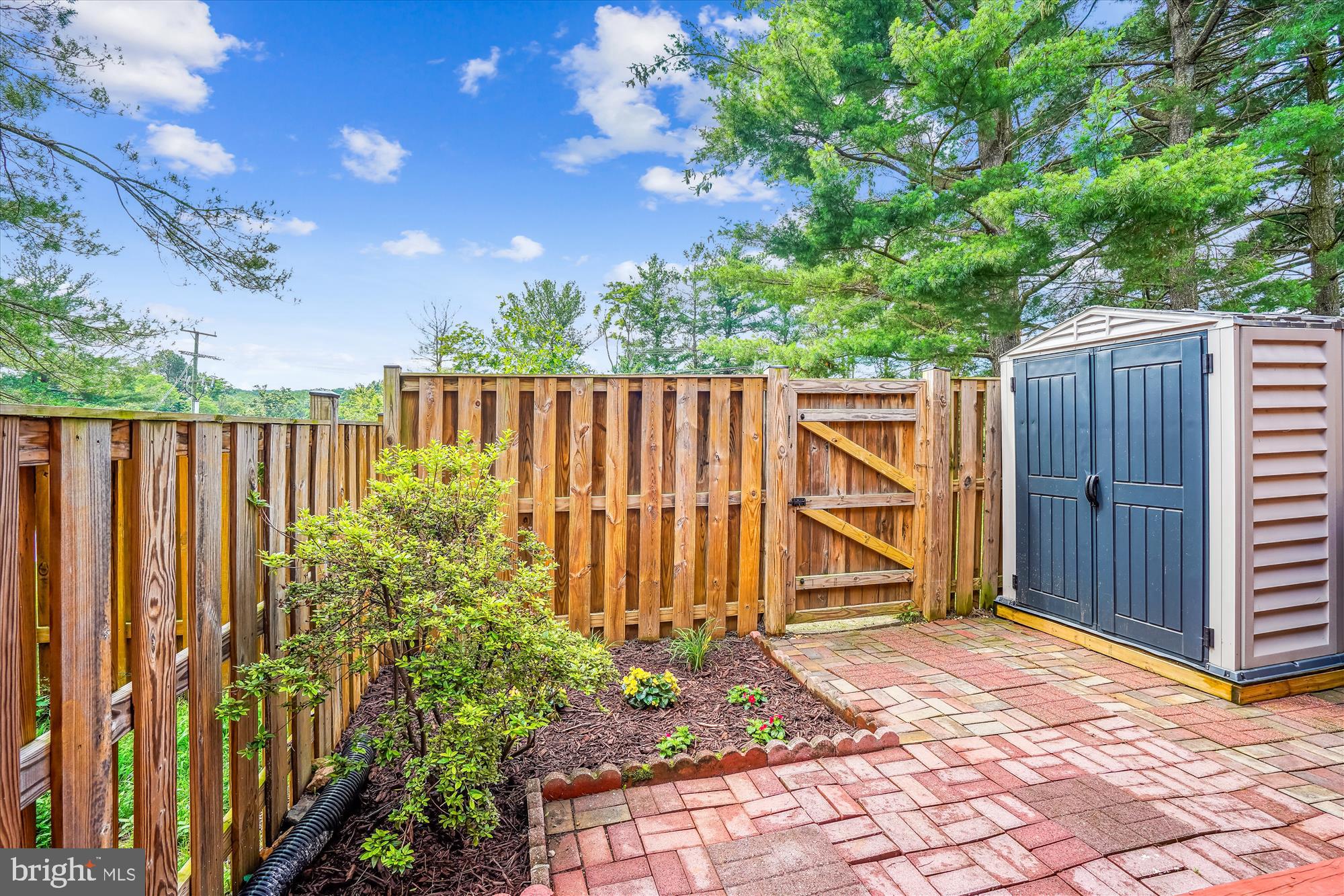 THE VILLAGE PARK - Residential