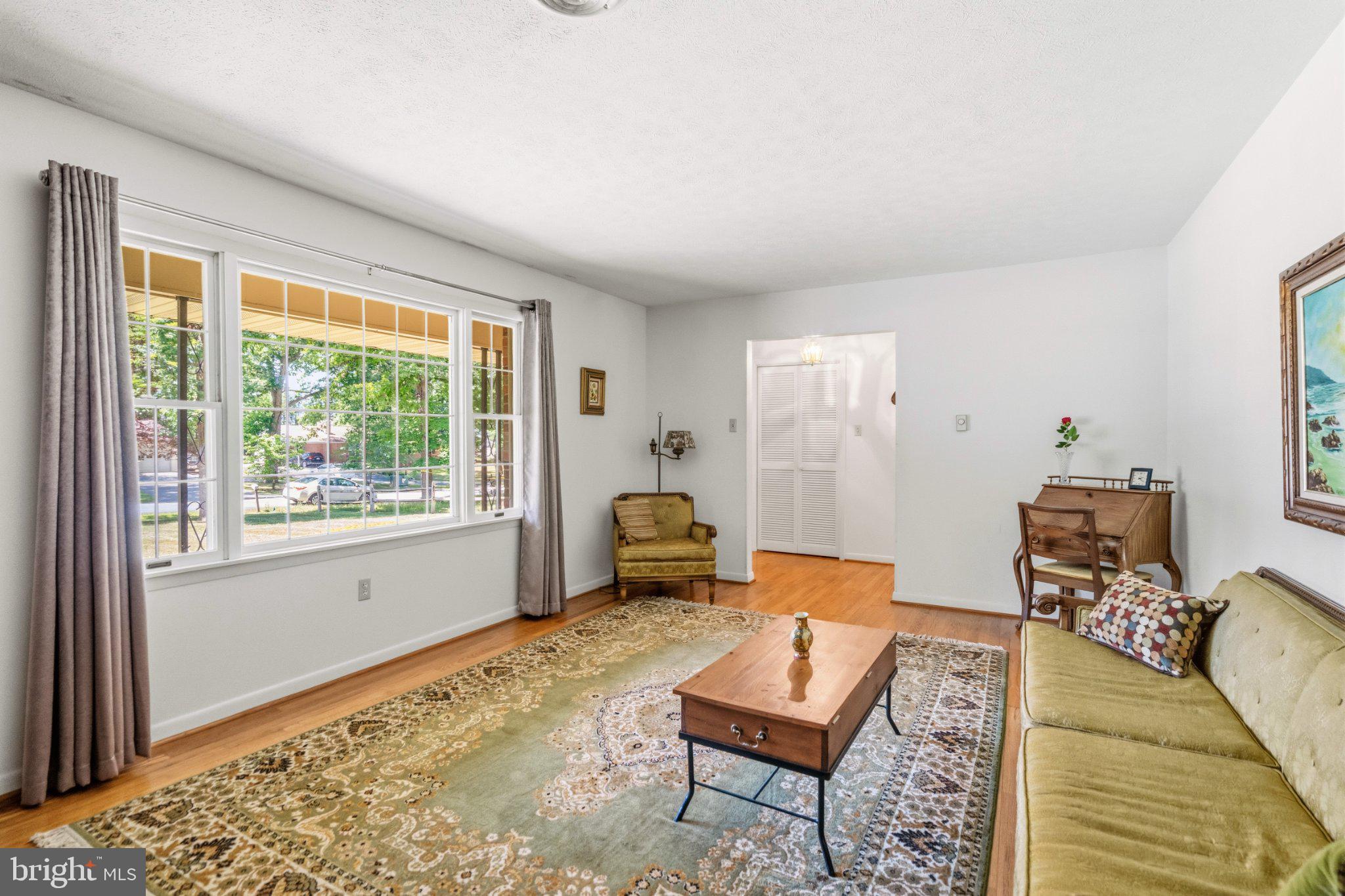 106 HICKORY HILL DRIVE