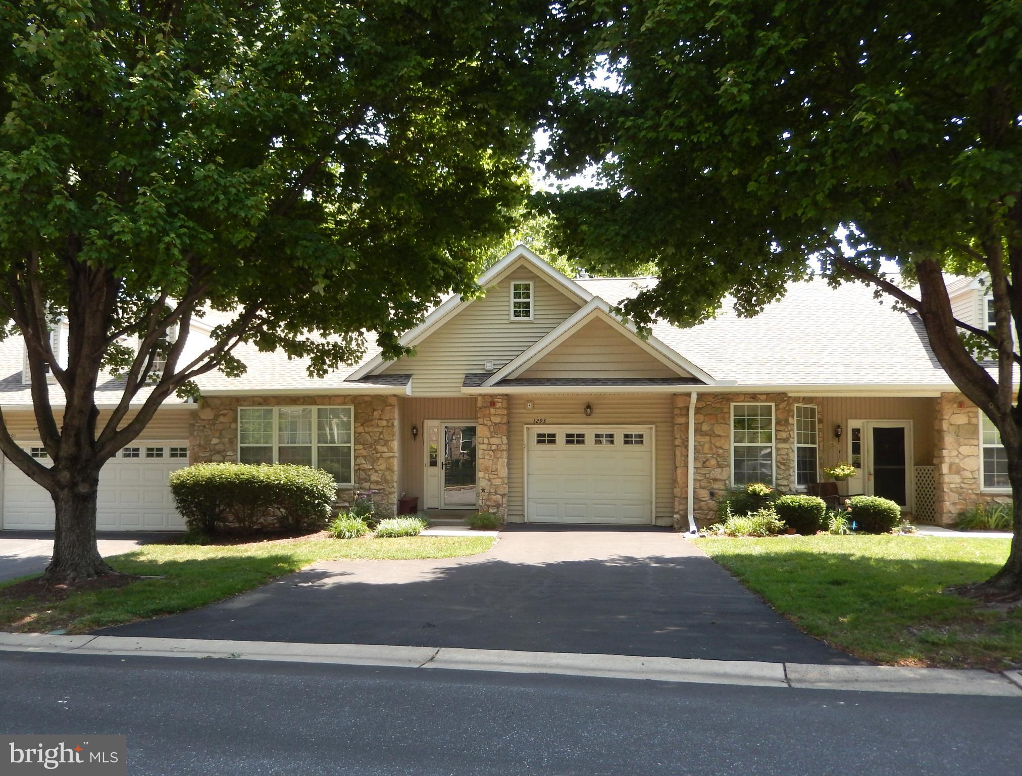 1293 COUNTRY CLUB DRIVE
