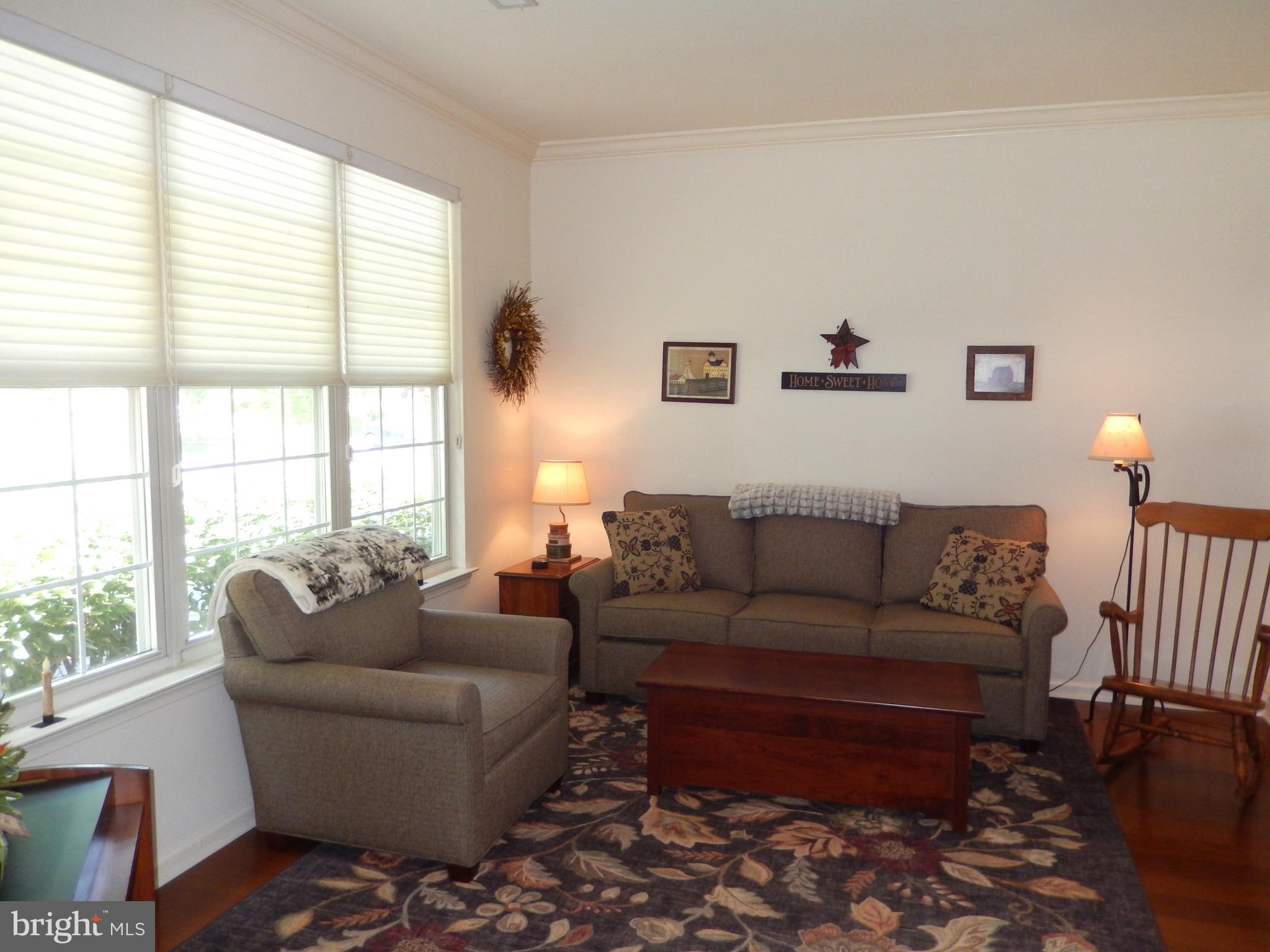 1293 COUNTRY CLUB DRIVE
