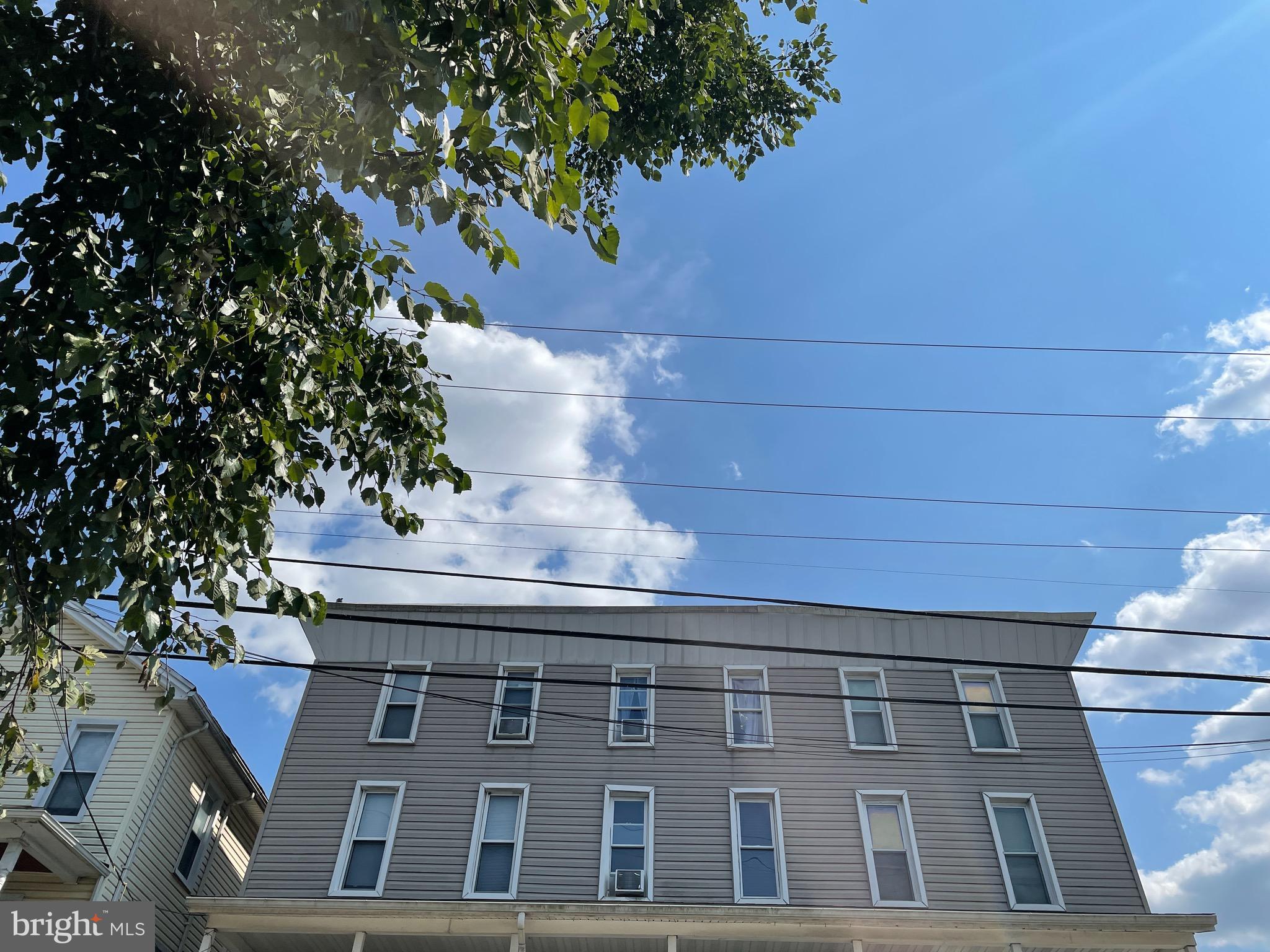 HAMPDEN HISTORIC DISTRICT - Residential Lease