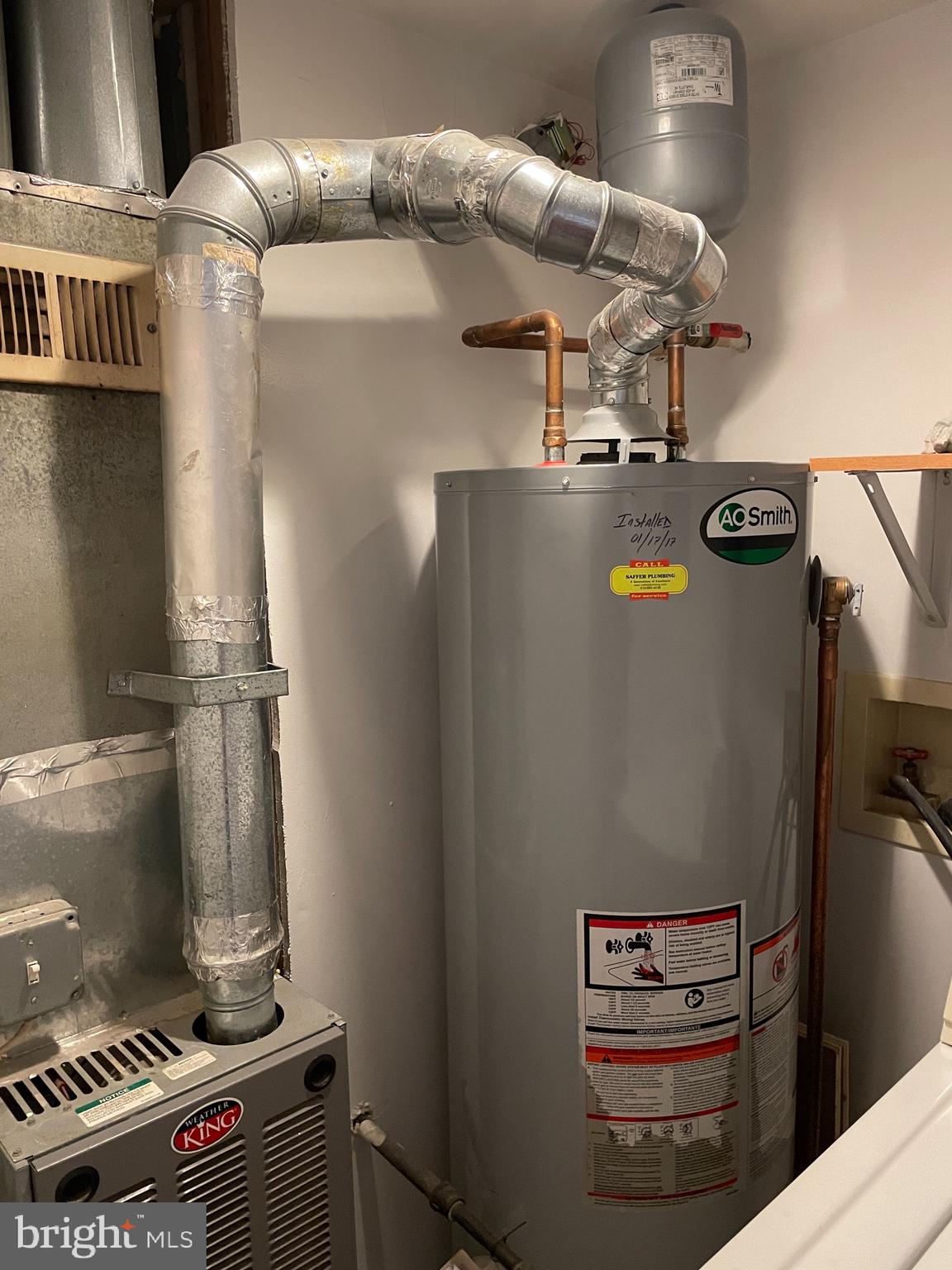 HAMPDEN HISTORIC DISTRICT - Residential Lease