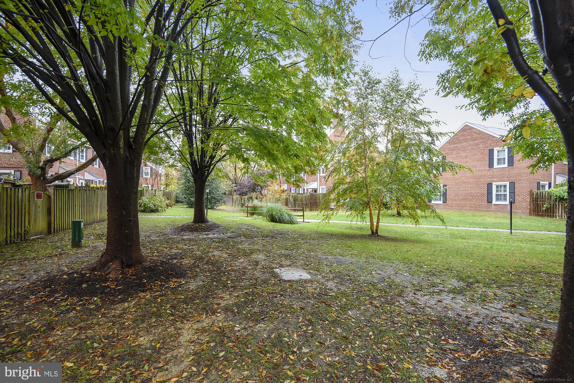 FAIRLINGTON VILLAGES - Residential