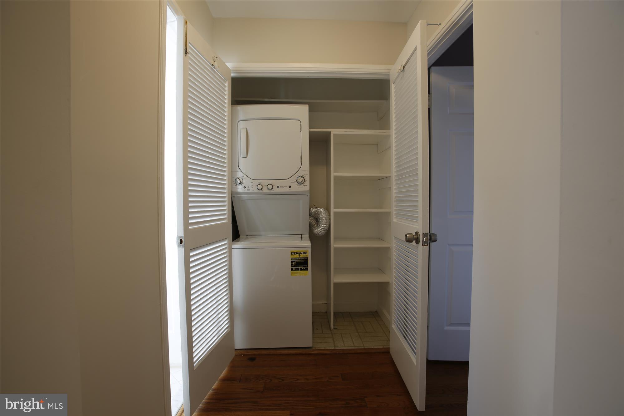 FAIRLINGTON VILLAGES - Residential